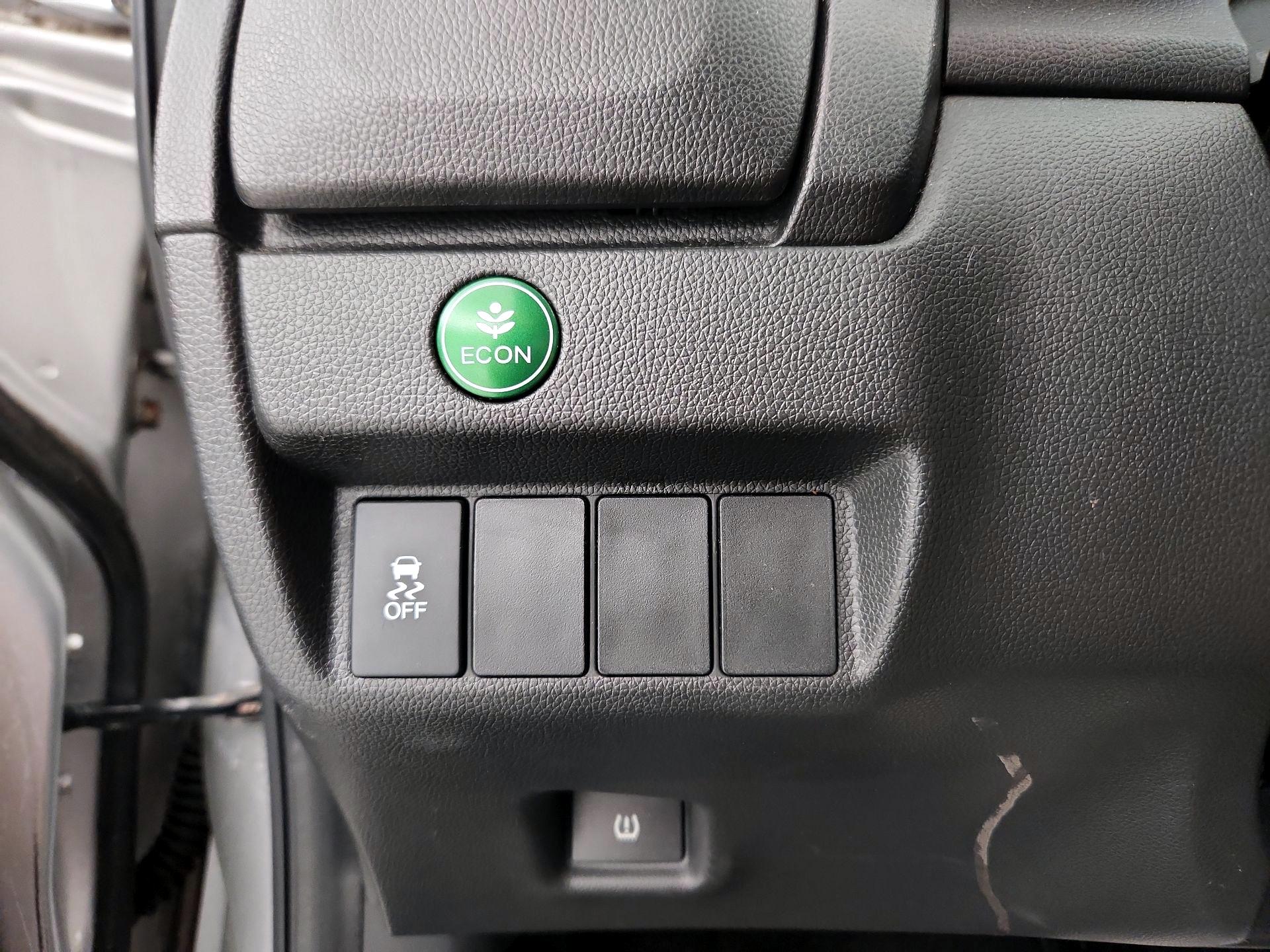 Thumbnail: 2015 Honda Fit - 13