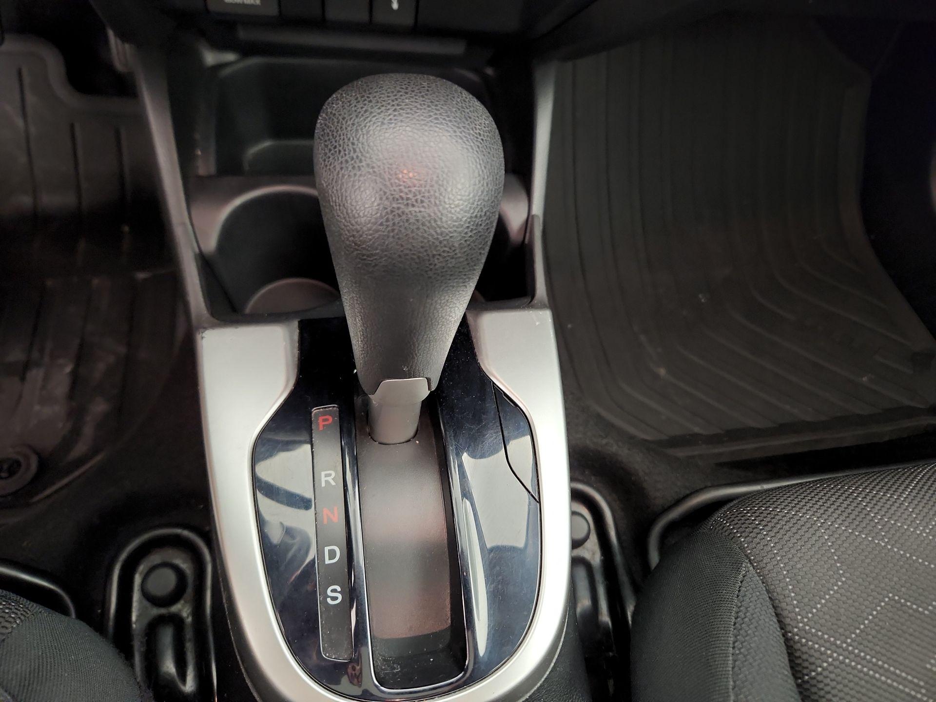 Thumbnail: 2015 Honda Fit - 17
