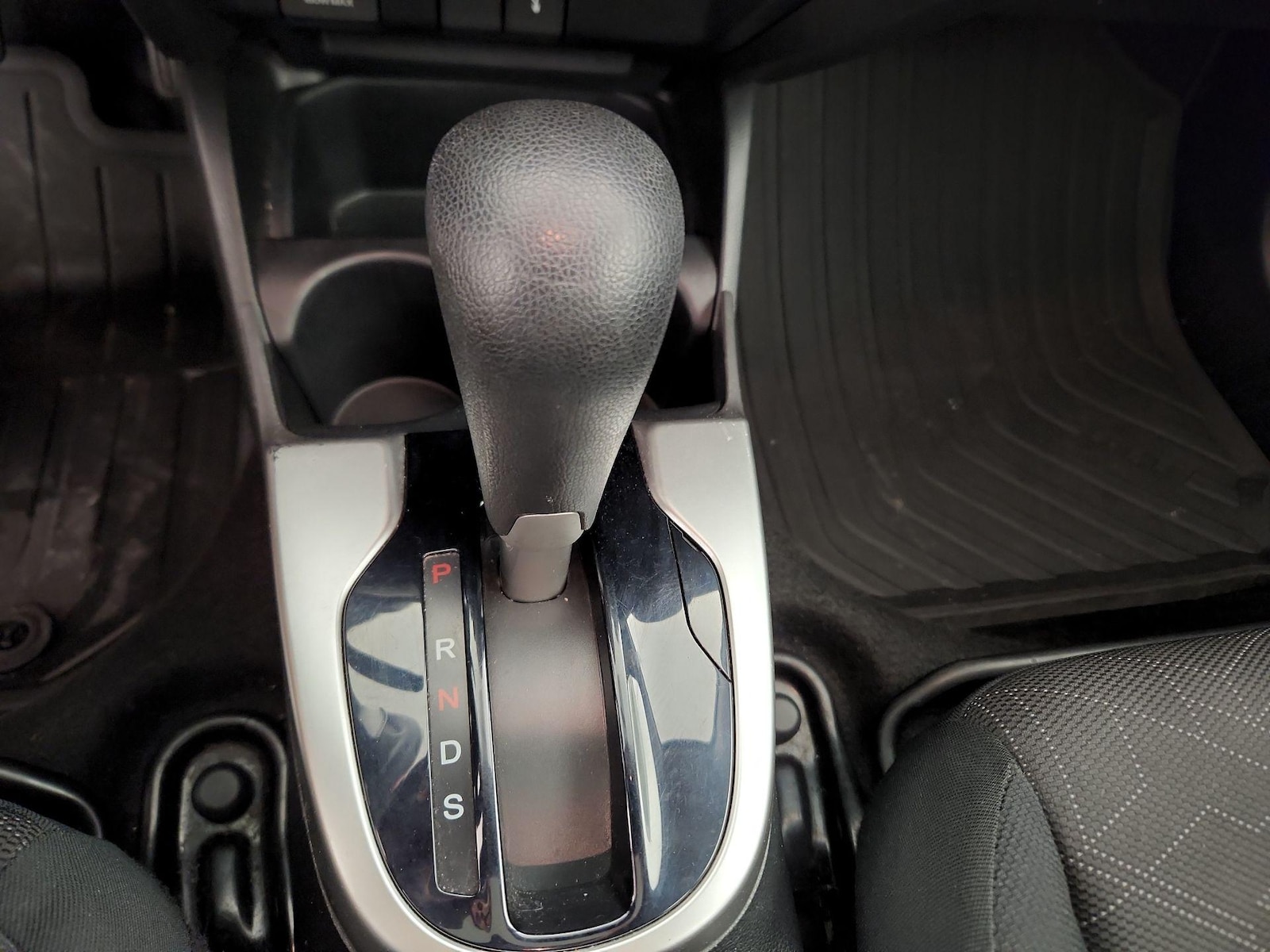 2015 Honda Fit EX - Photo 18