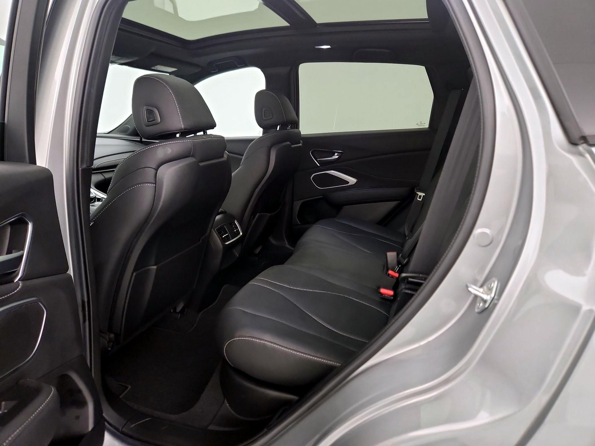 Thumbnail: 2025 Acura RDX - 20