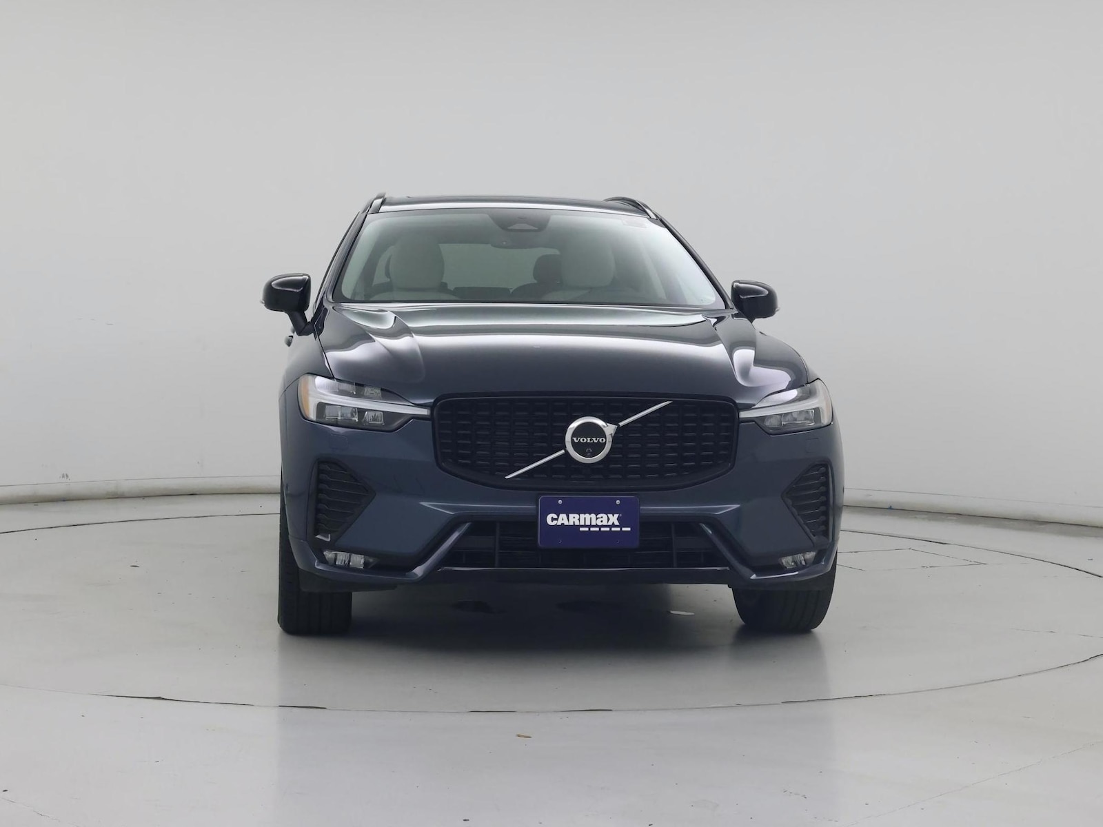 2025 Volvo XC60 Plus - Photo 6