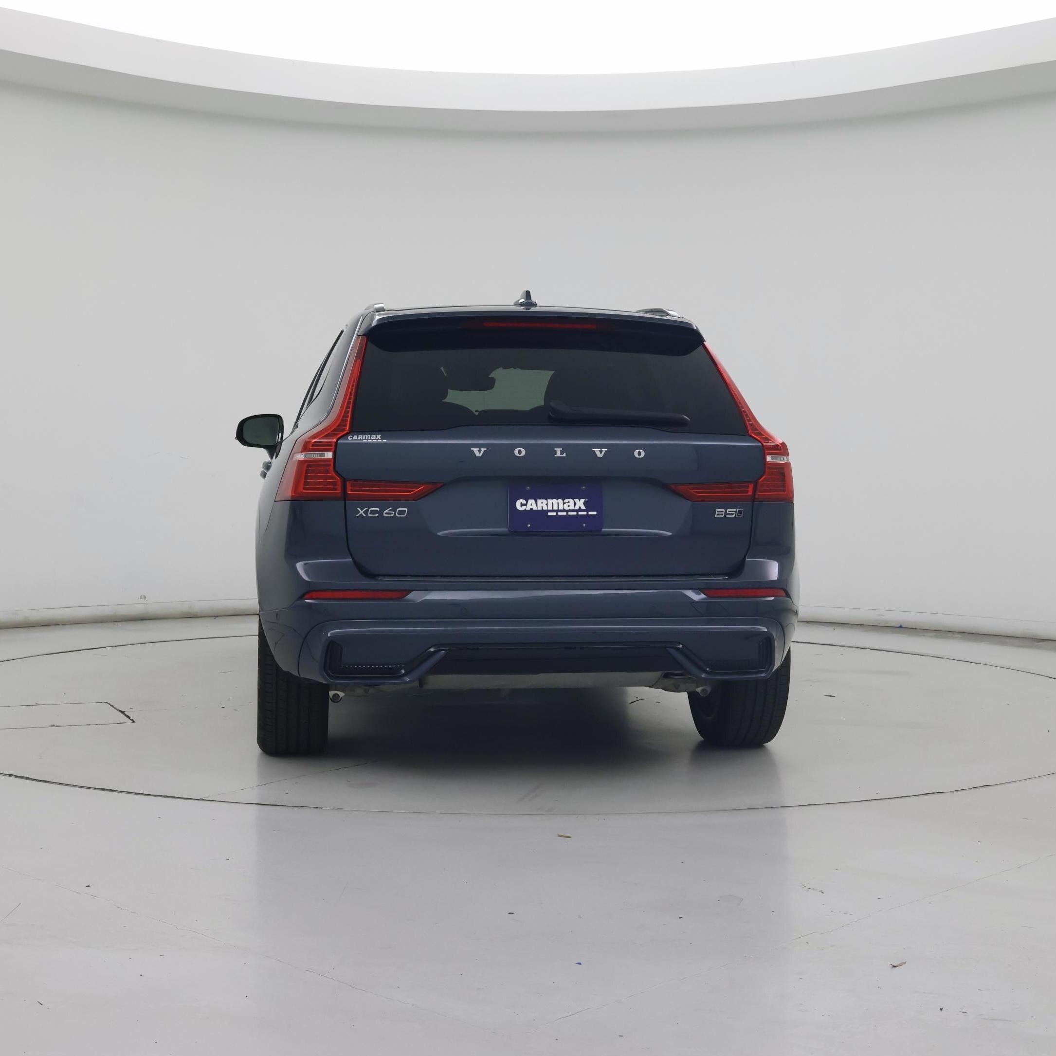 Thumbnail: 2025 Volvo XC60 - 6