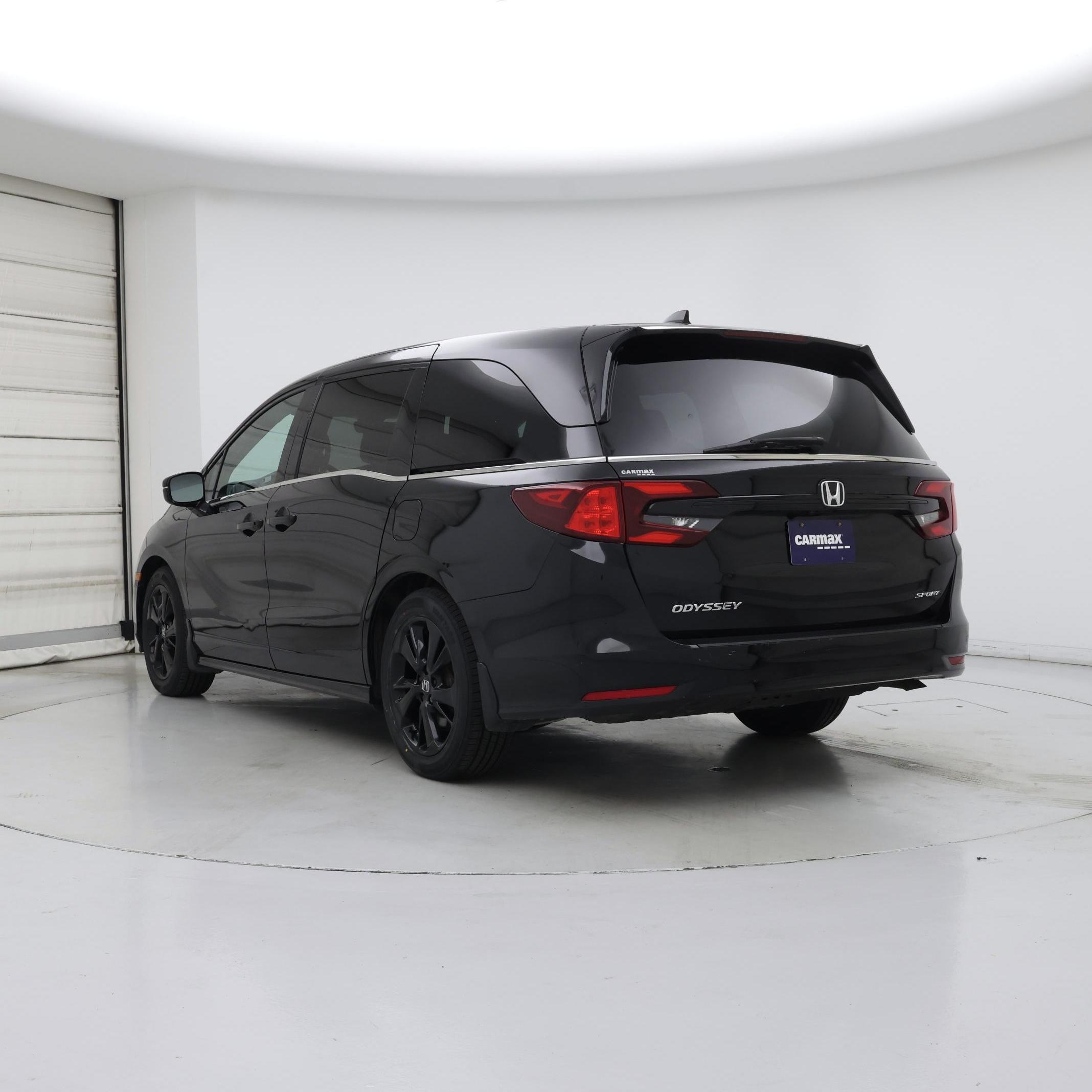 Thumbnail: 2023 Honda Odyssey - 2