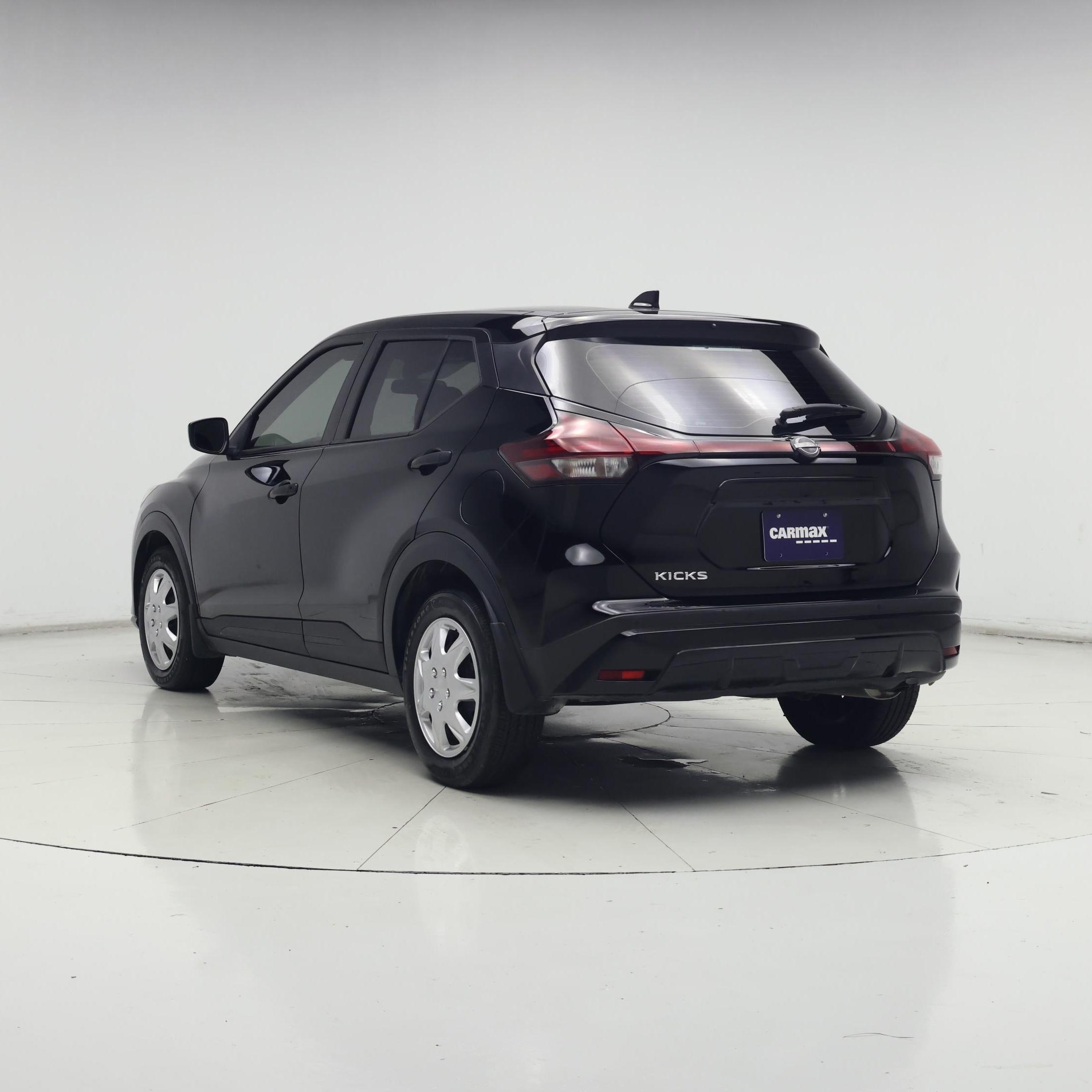 Thumbnail: 2024 Nissan Kicks - 2