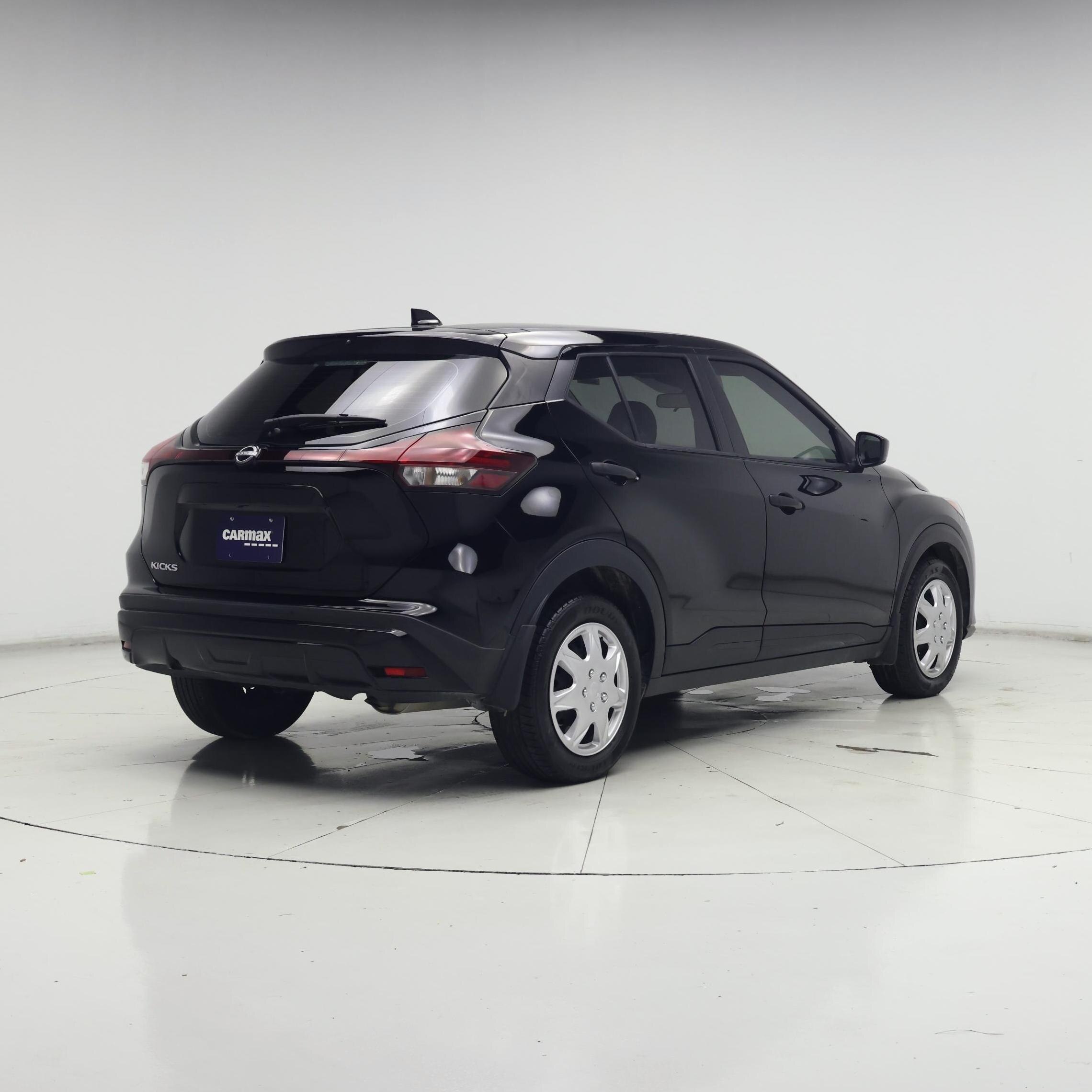 Thumbnail: 2024 Nissan Kicks - 8