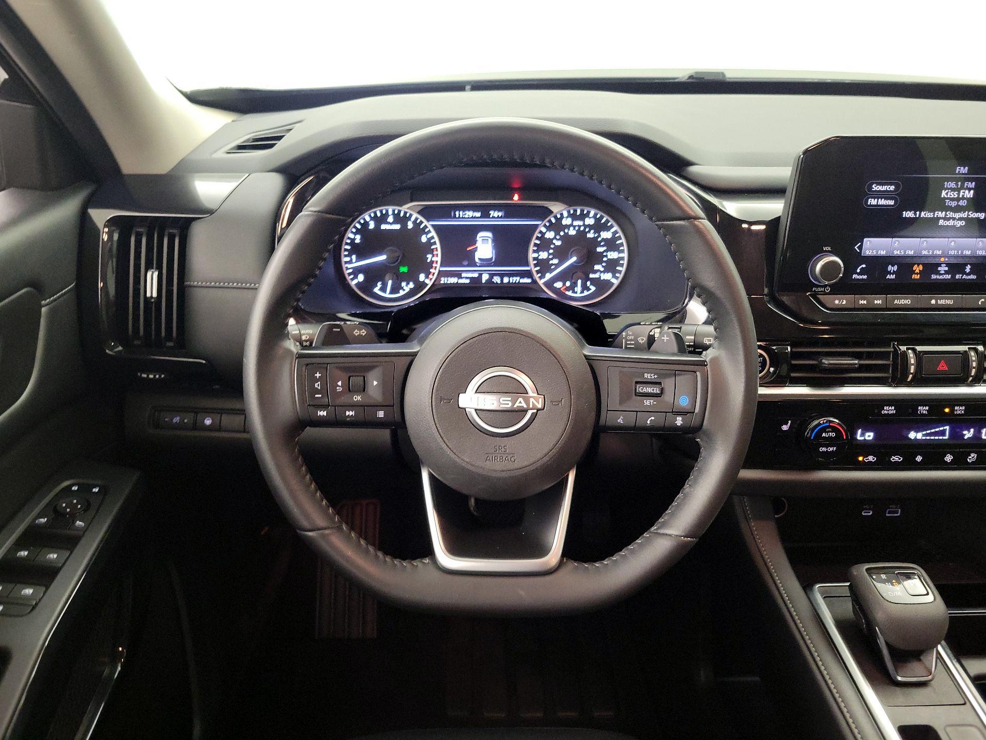 Thumbnail: 2024 Nissan Pathfinder - 10