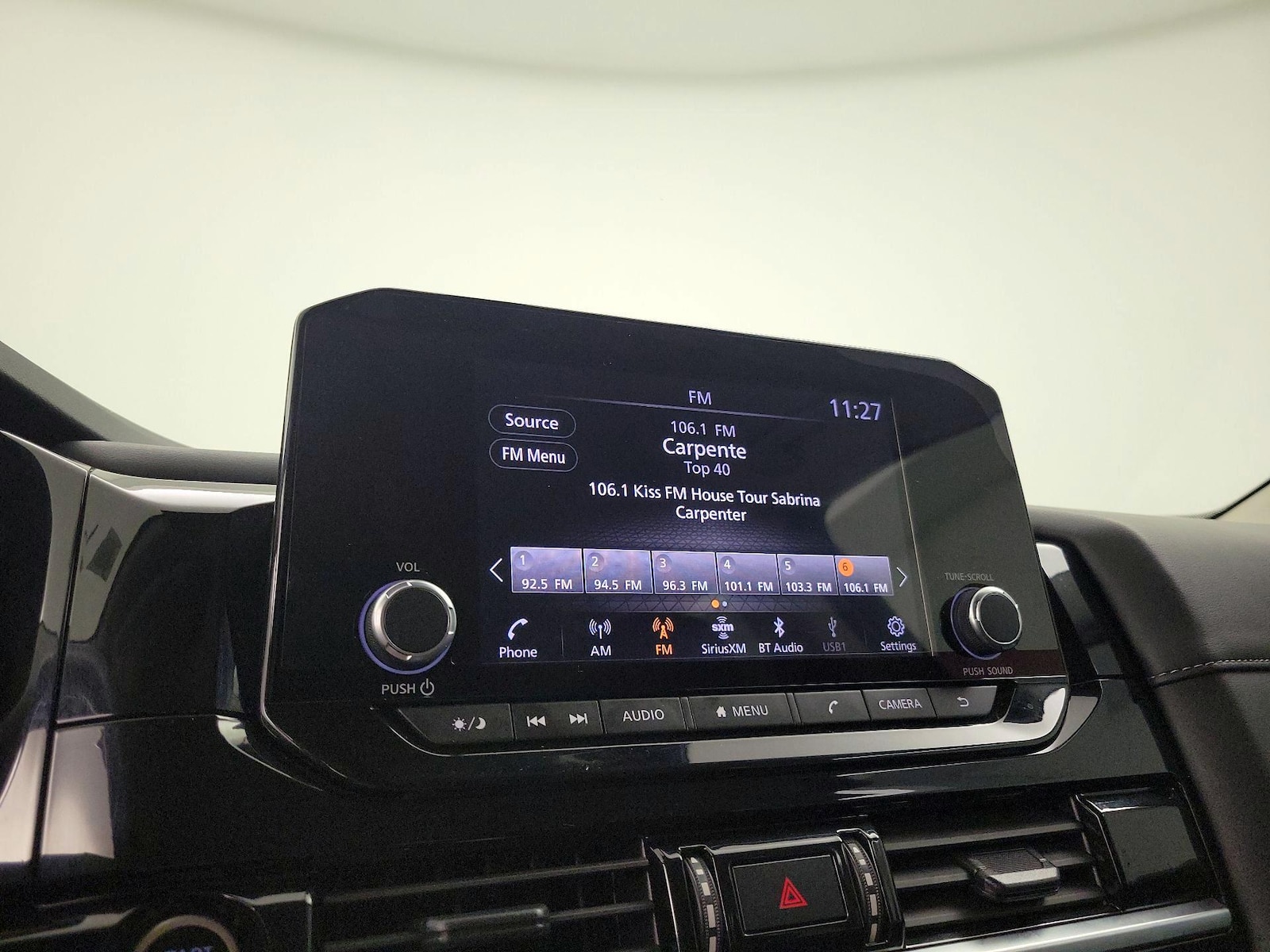 2024 Nissan Pathfinder SV - Photo 16