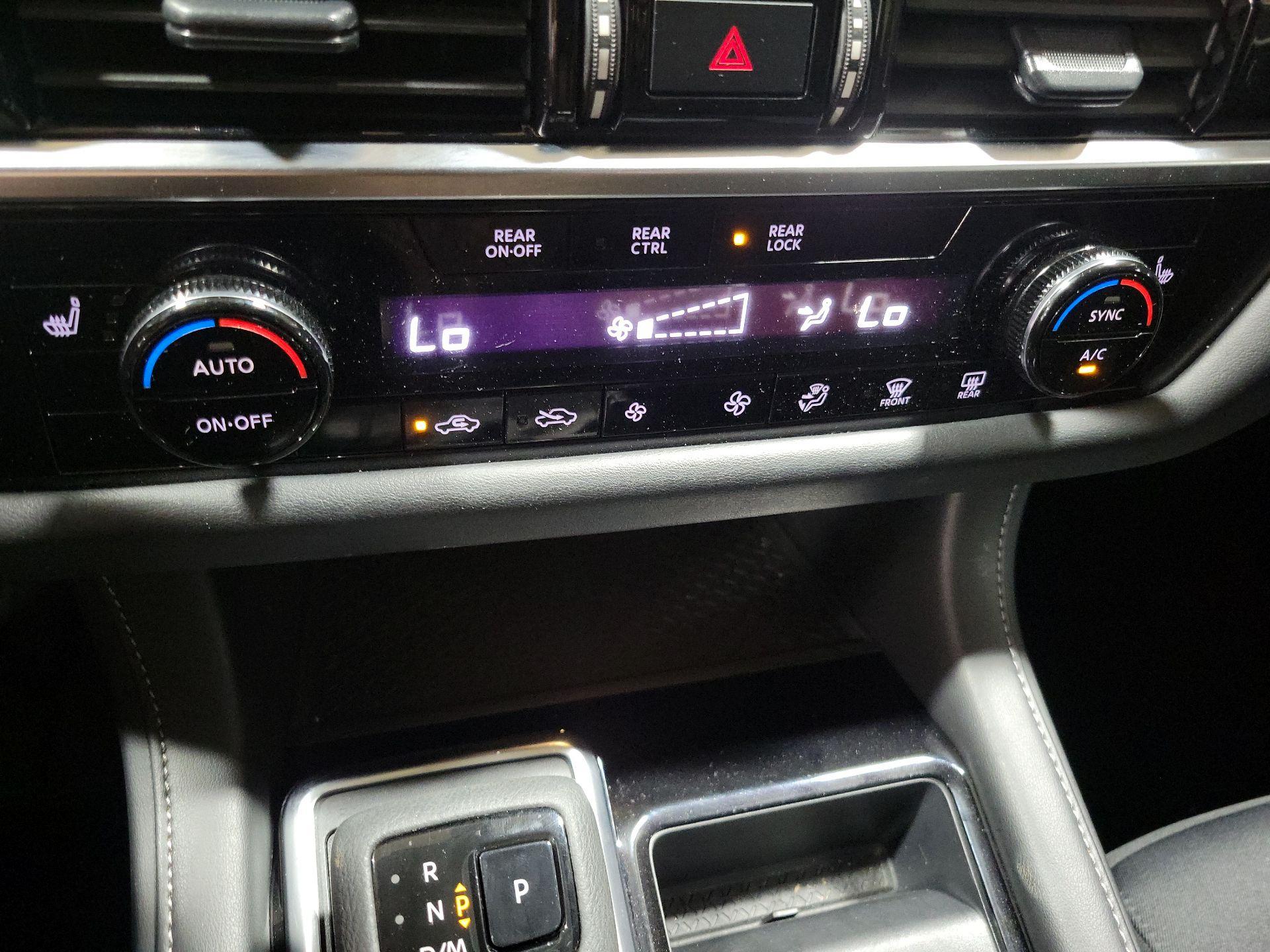 Thumbnail: 2024 Nissan Pathfinder - 16
