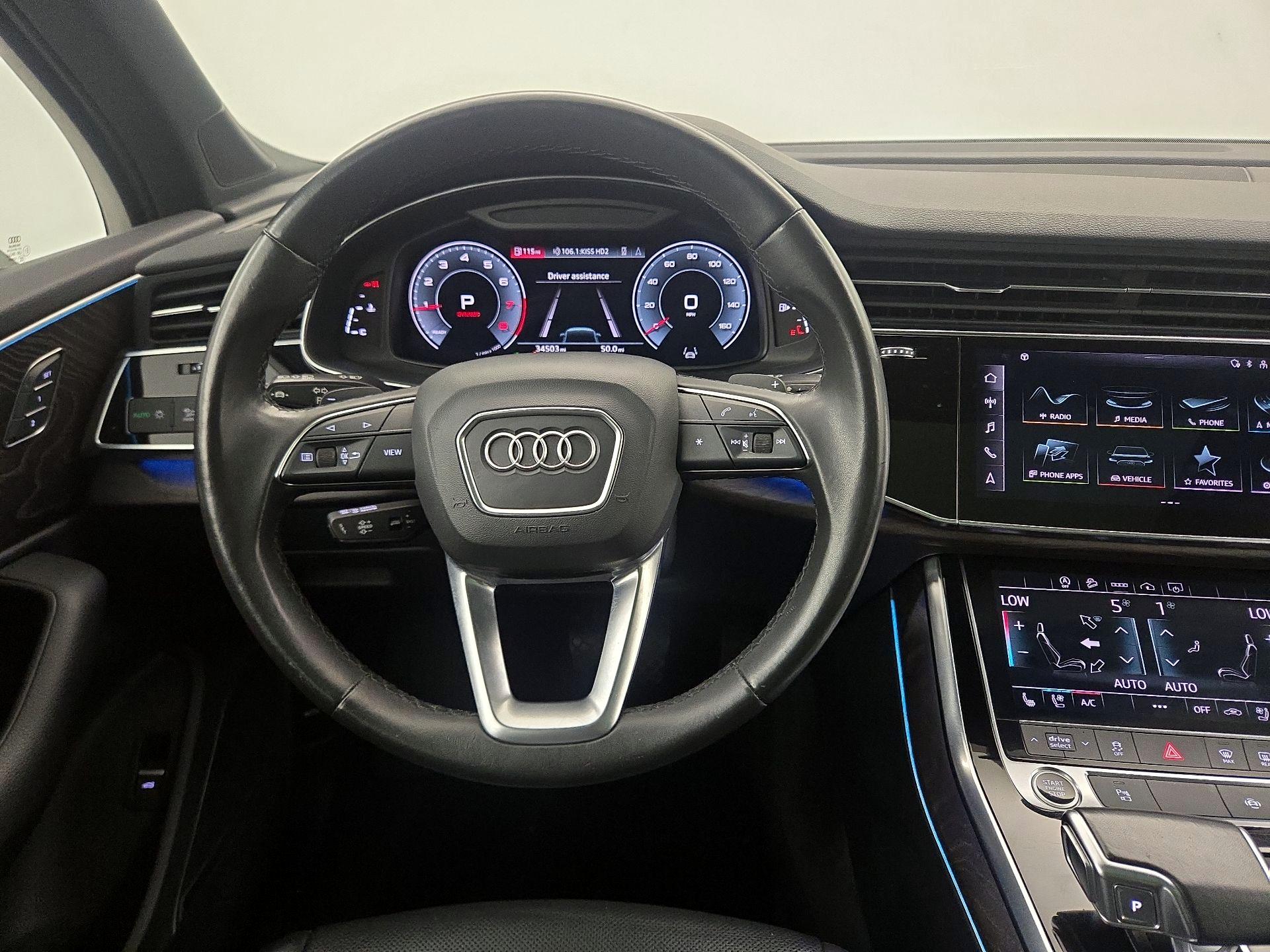 Thumbnail: 2022 Audi Q7 - 10
