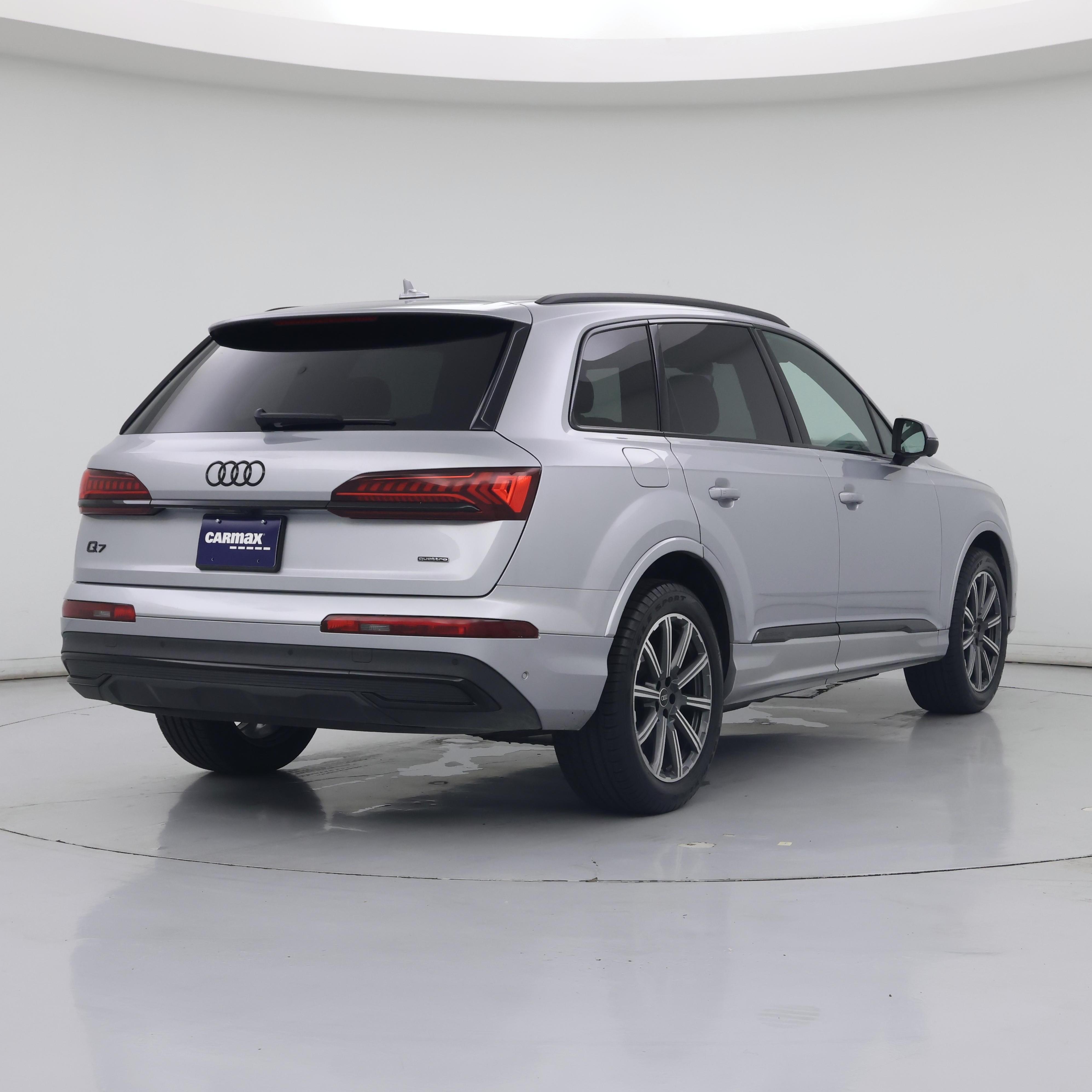 Thumbnail: 2022 Audi Q7 - 8