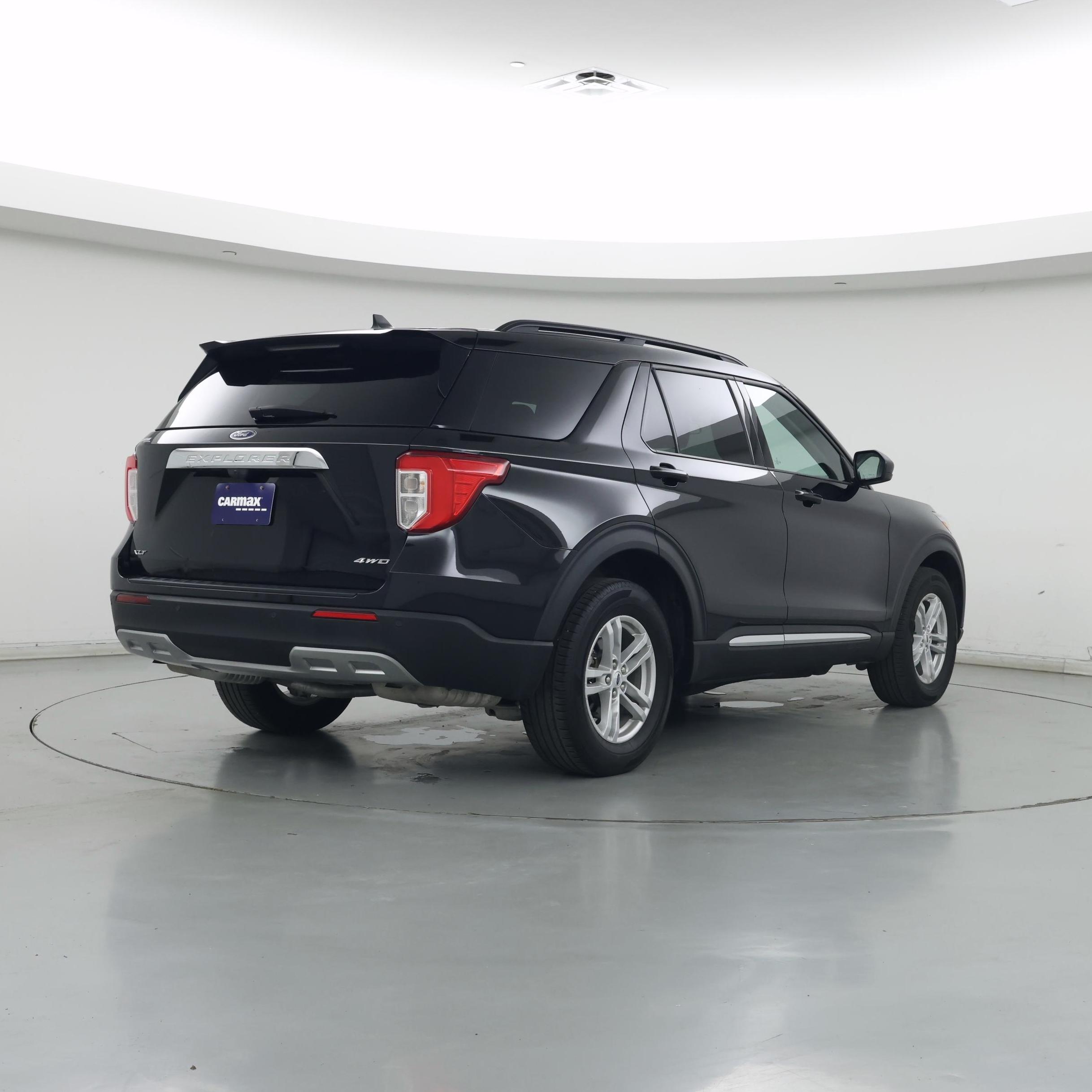 Thumbnail: 2024 Ford Explorer - 8