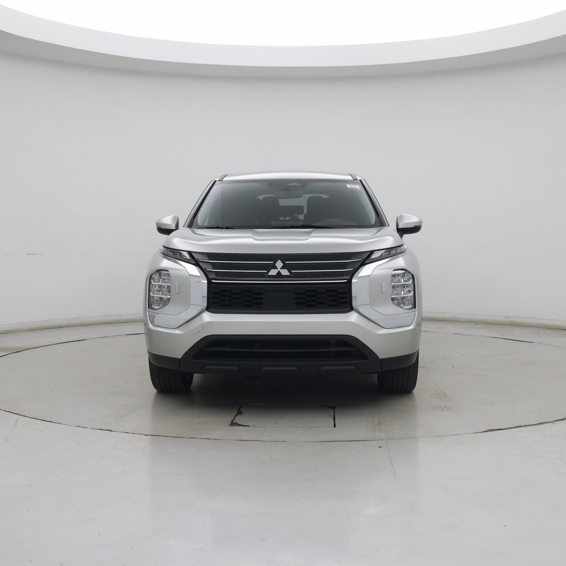 Thumbnail: 2022 Mitsubishi Outlander - 5