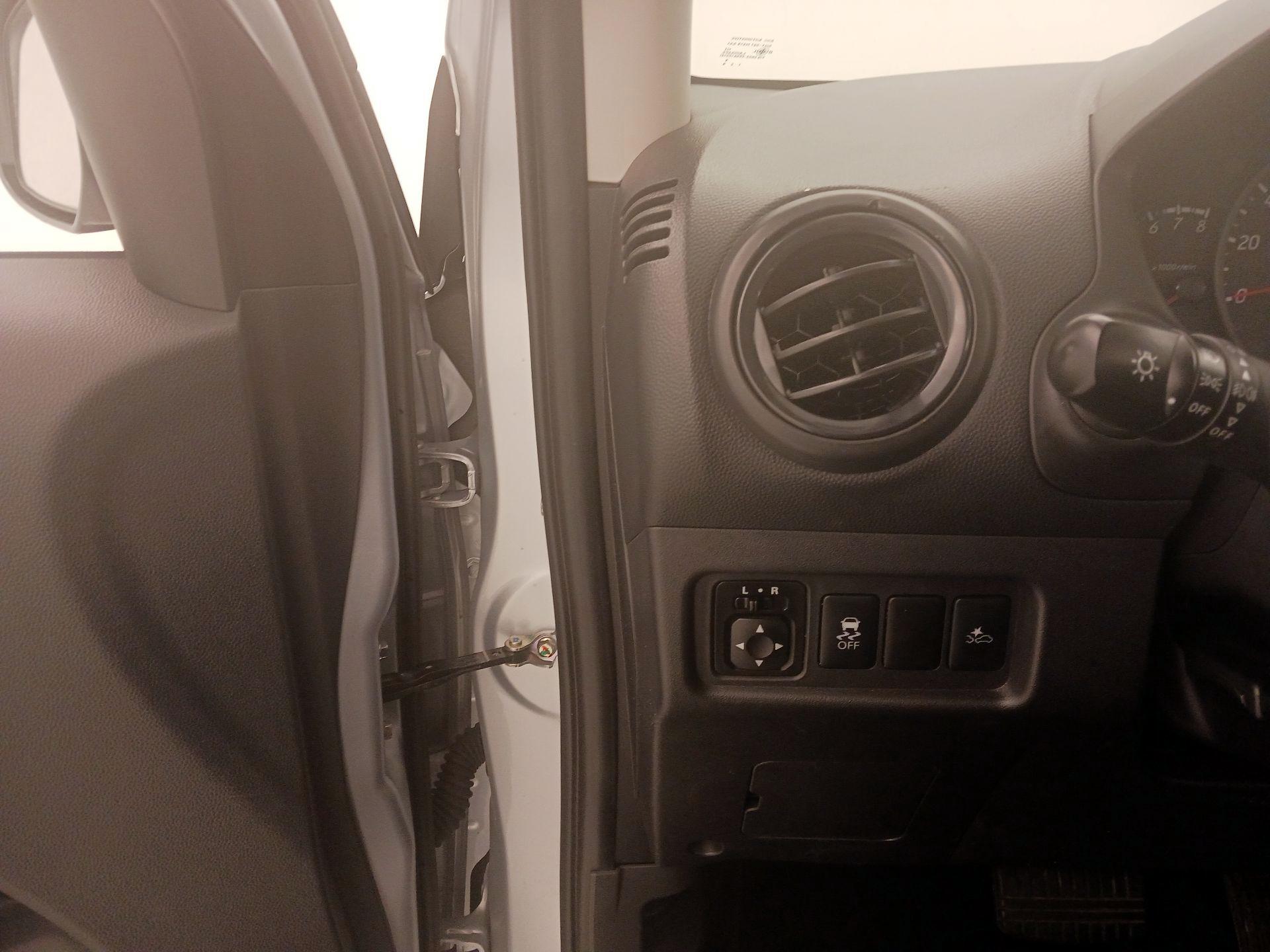 Thumbnail: 2024 Mitsubishi Mirage - 13