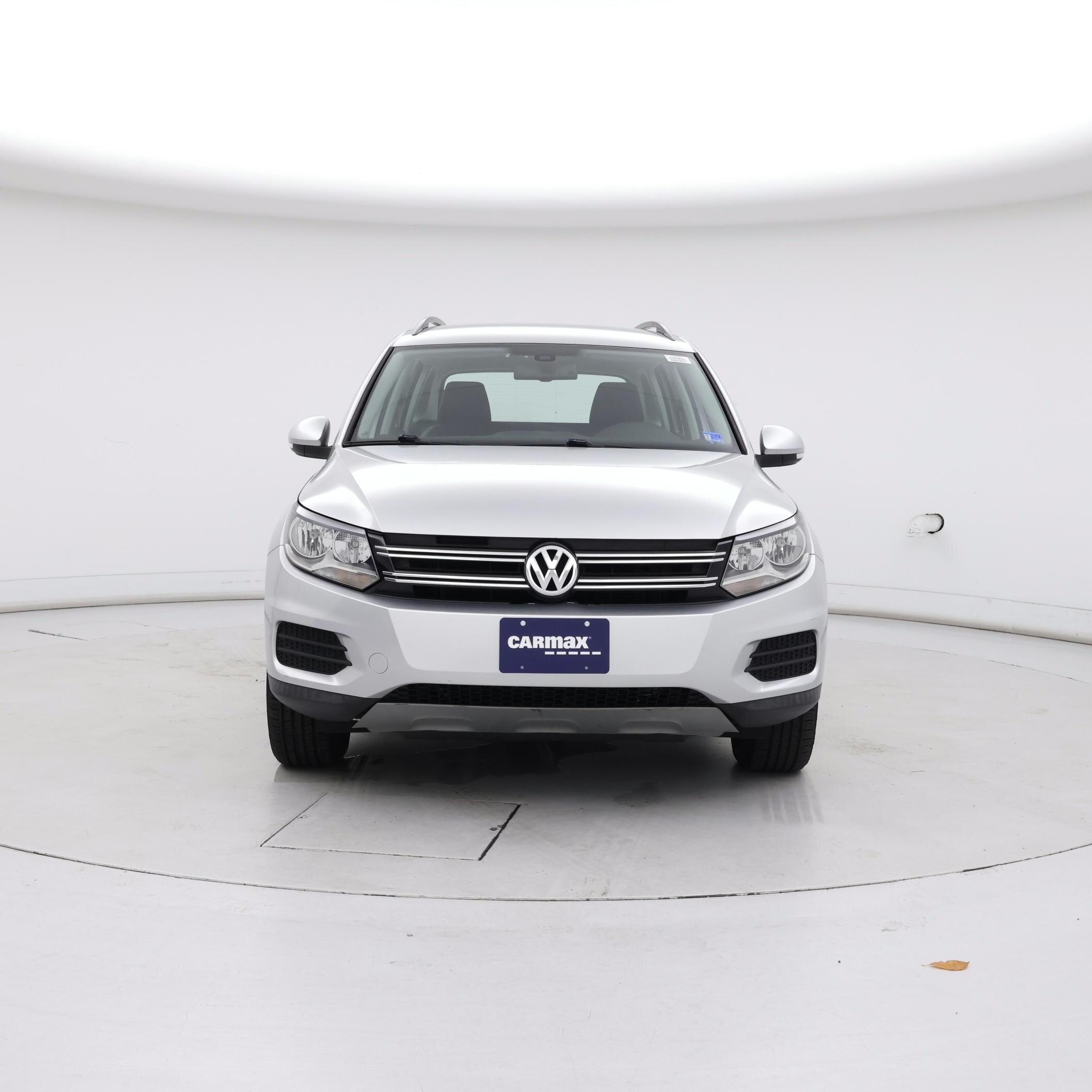 Thumbnail: 2016 Volkswagen Tiguan - 5