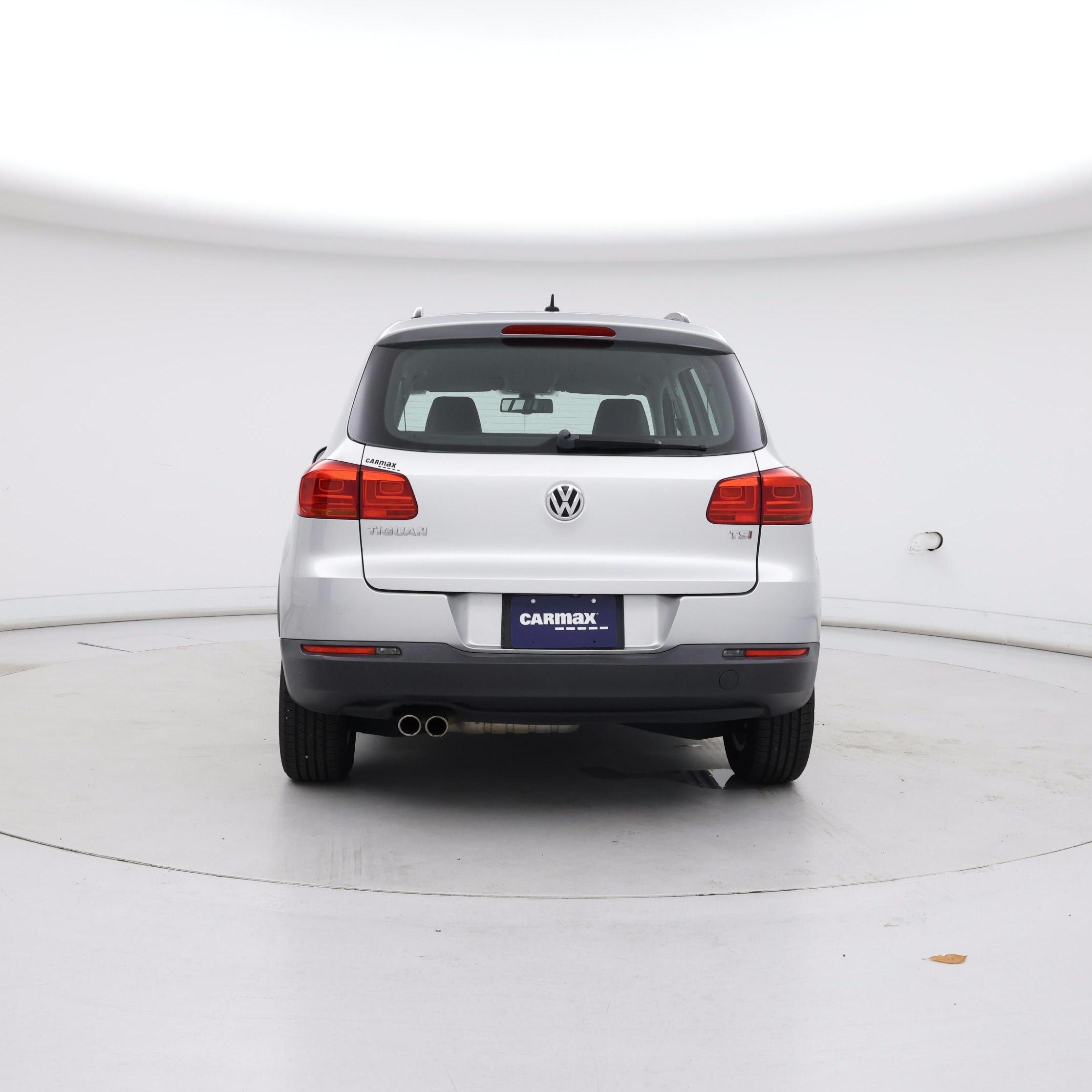 Thumbnail: 2016 Volkswagen Tiguan - 6