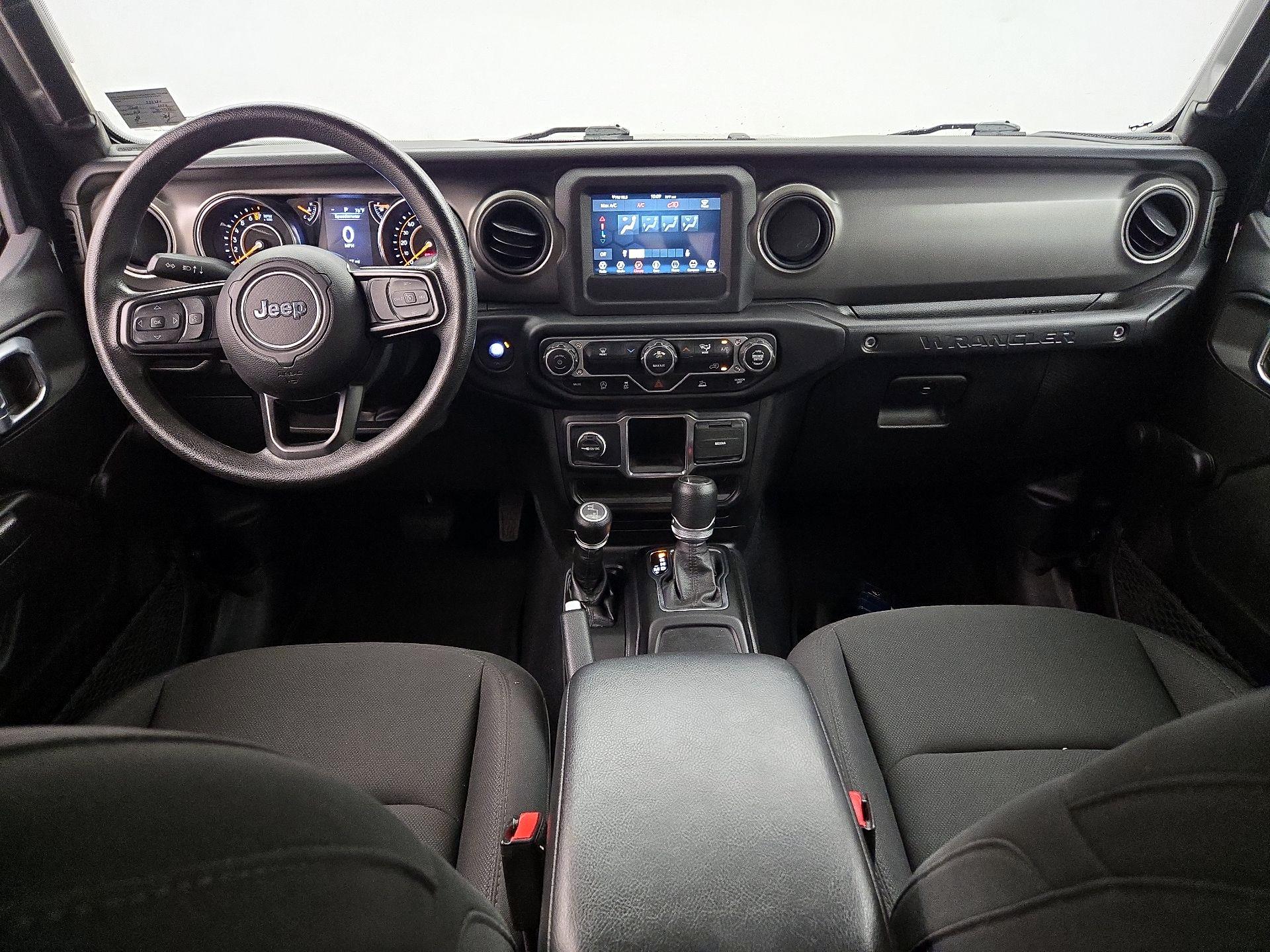 Thumbnail: 2022 Jeep Wrangler - 9