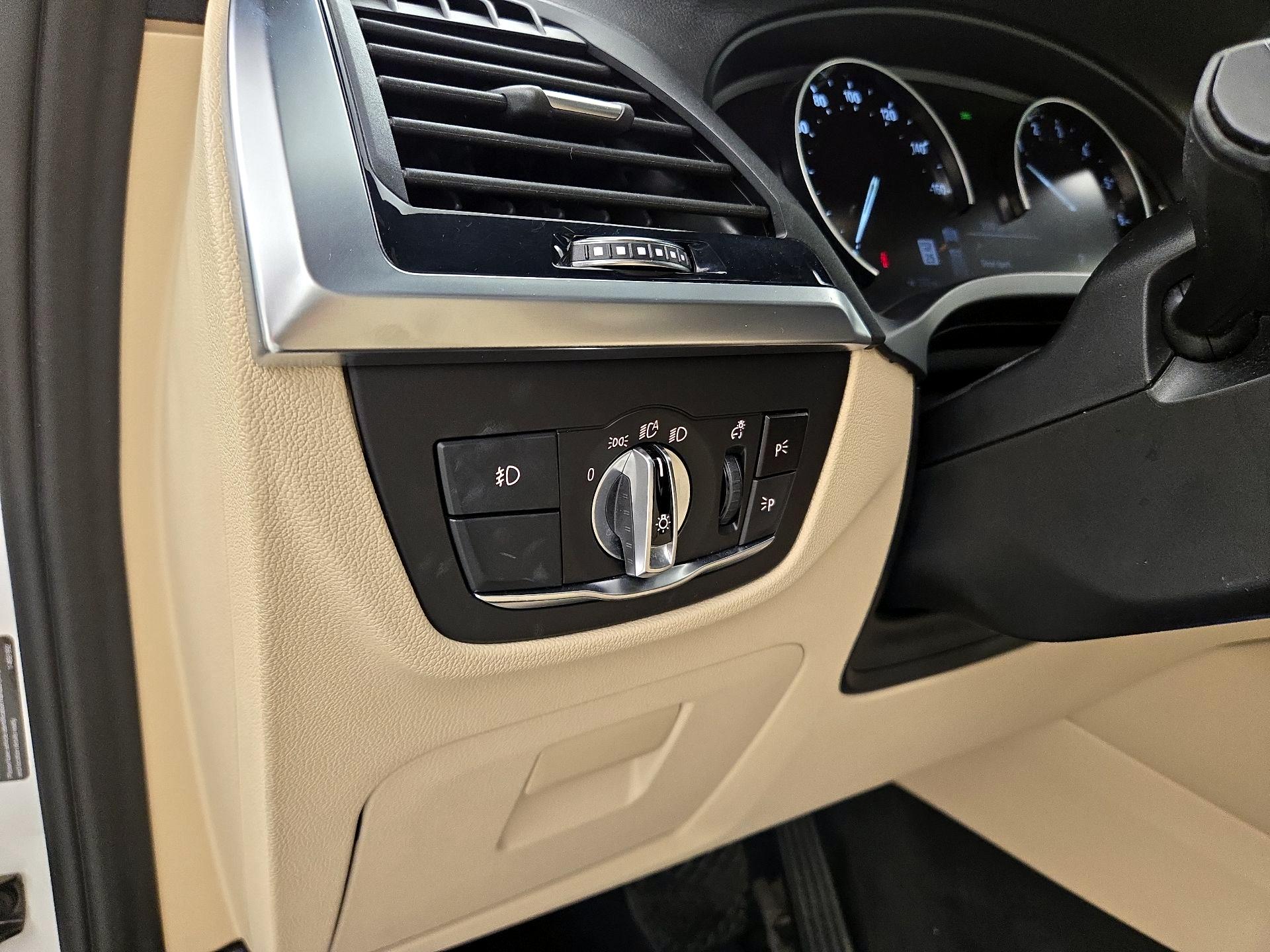 Thumbnail: 2020 BMW X3 - 13