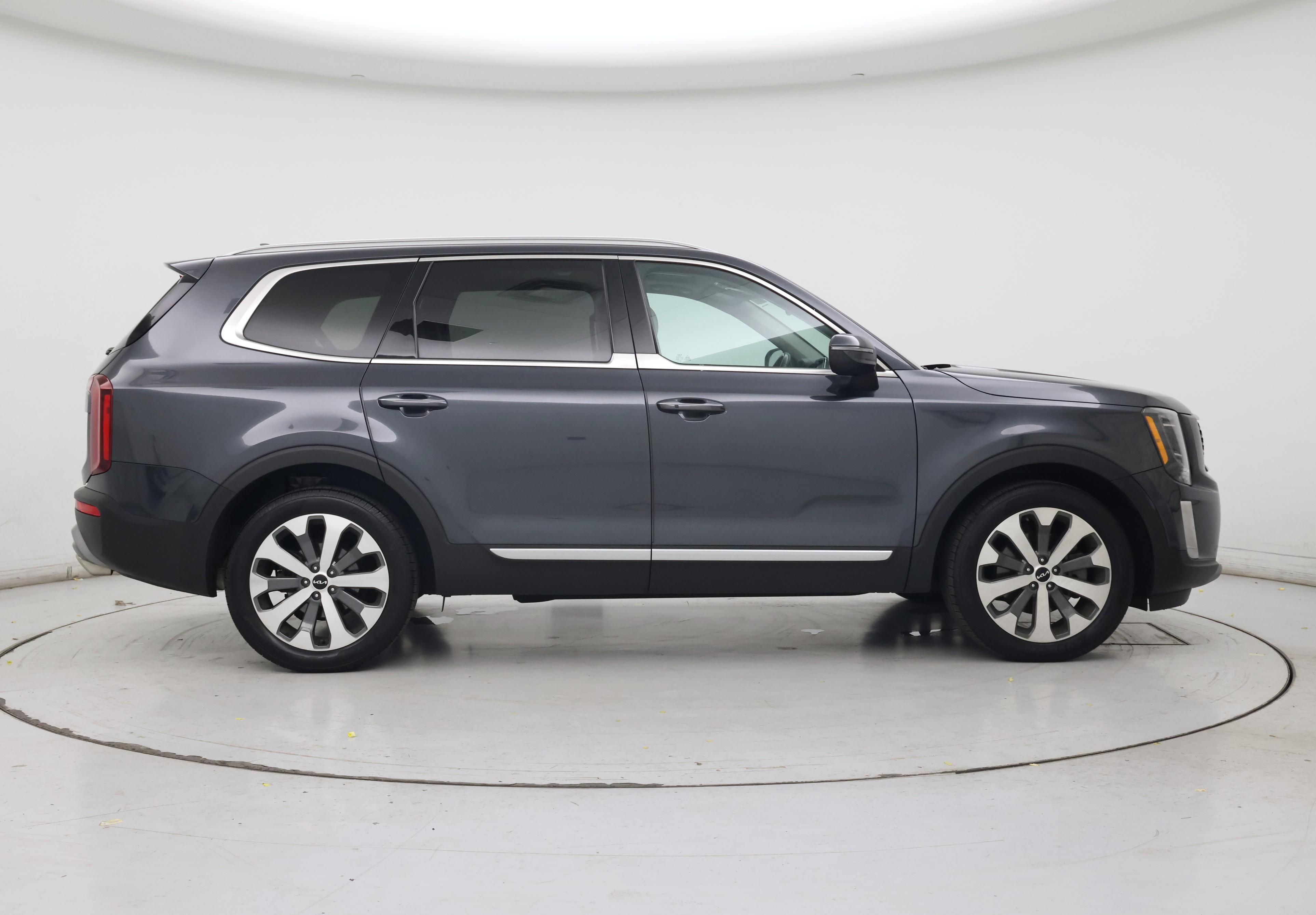 Thumbnail: 2022 Kia Telluride - 7