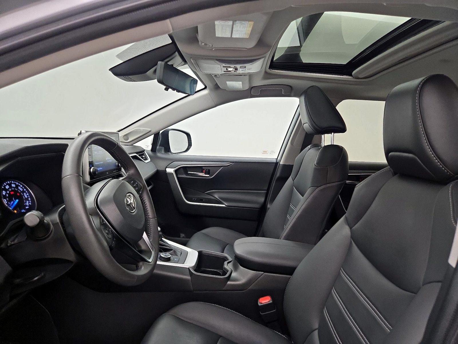 2022 Toyota RAV4 XLE Premium - Photo 20