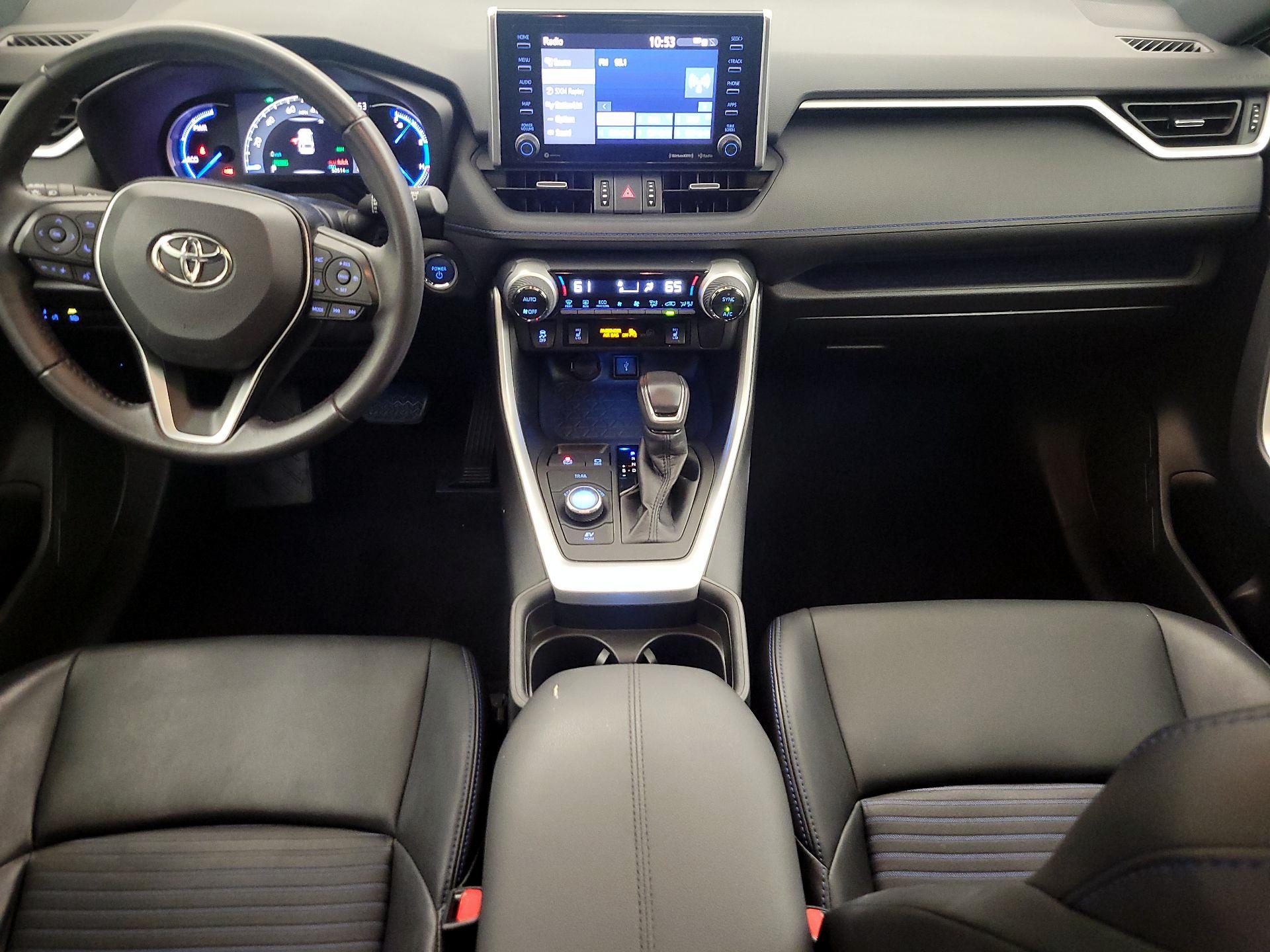 Thumbnail: 2021 Toyota RAV4 - 9