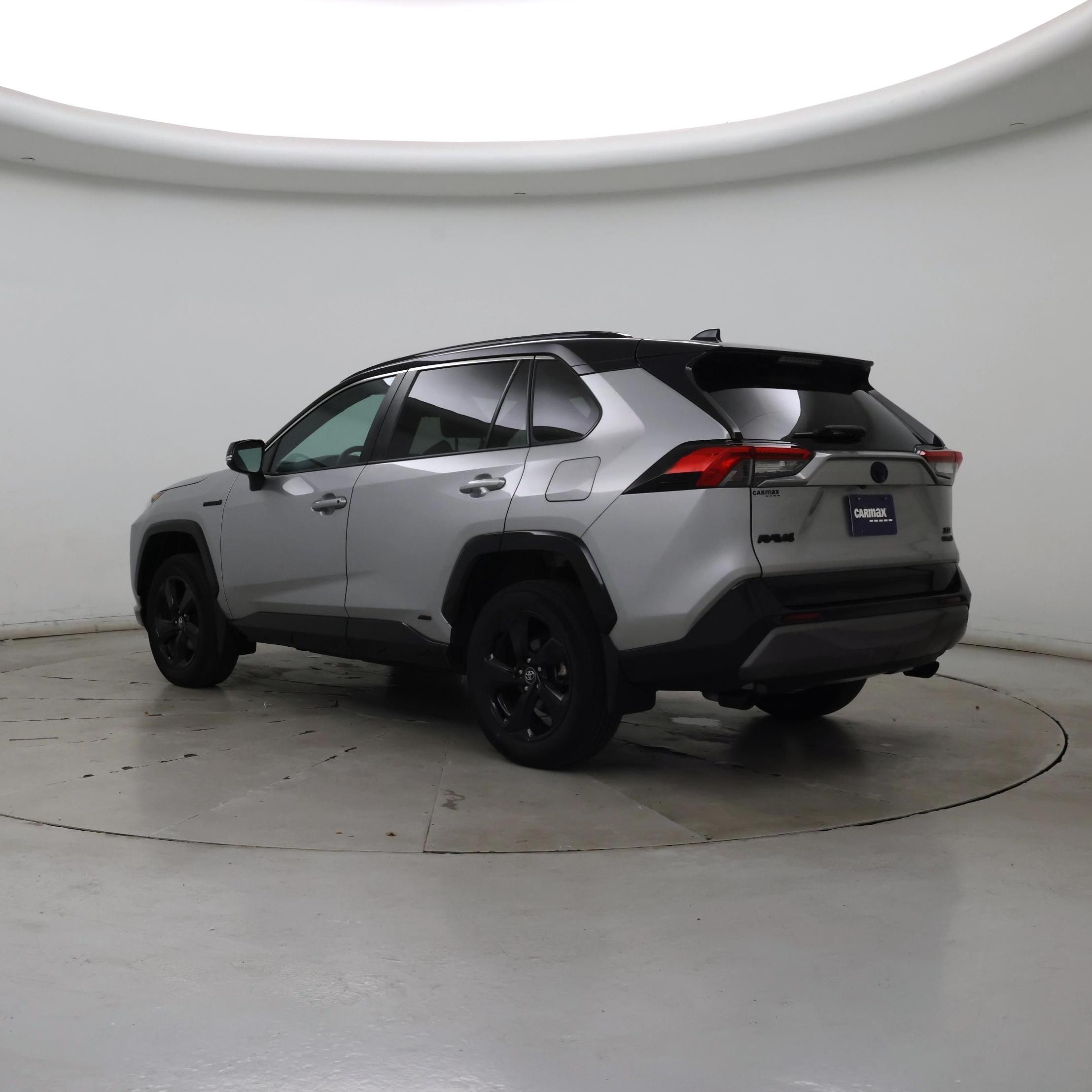 Thumbnail: 2021 Toyota RAV4 - 2