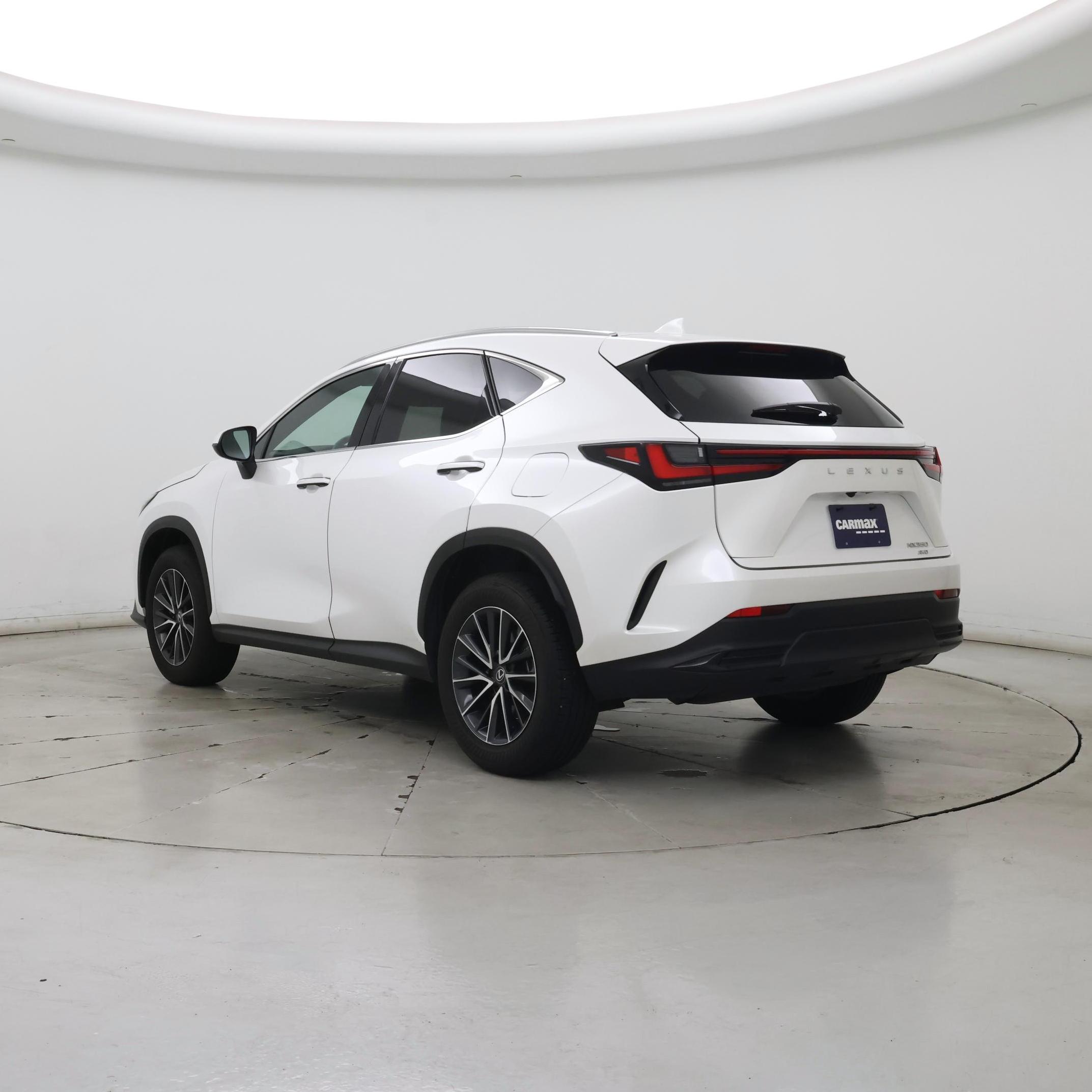 Thumbnail: 2024 Lexus NX - 2