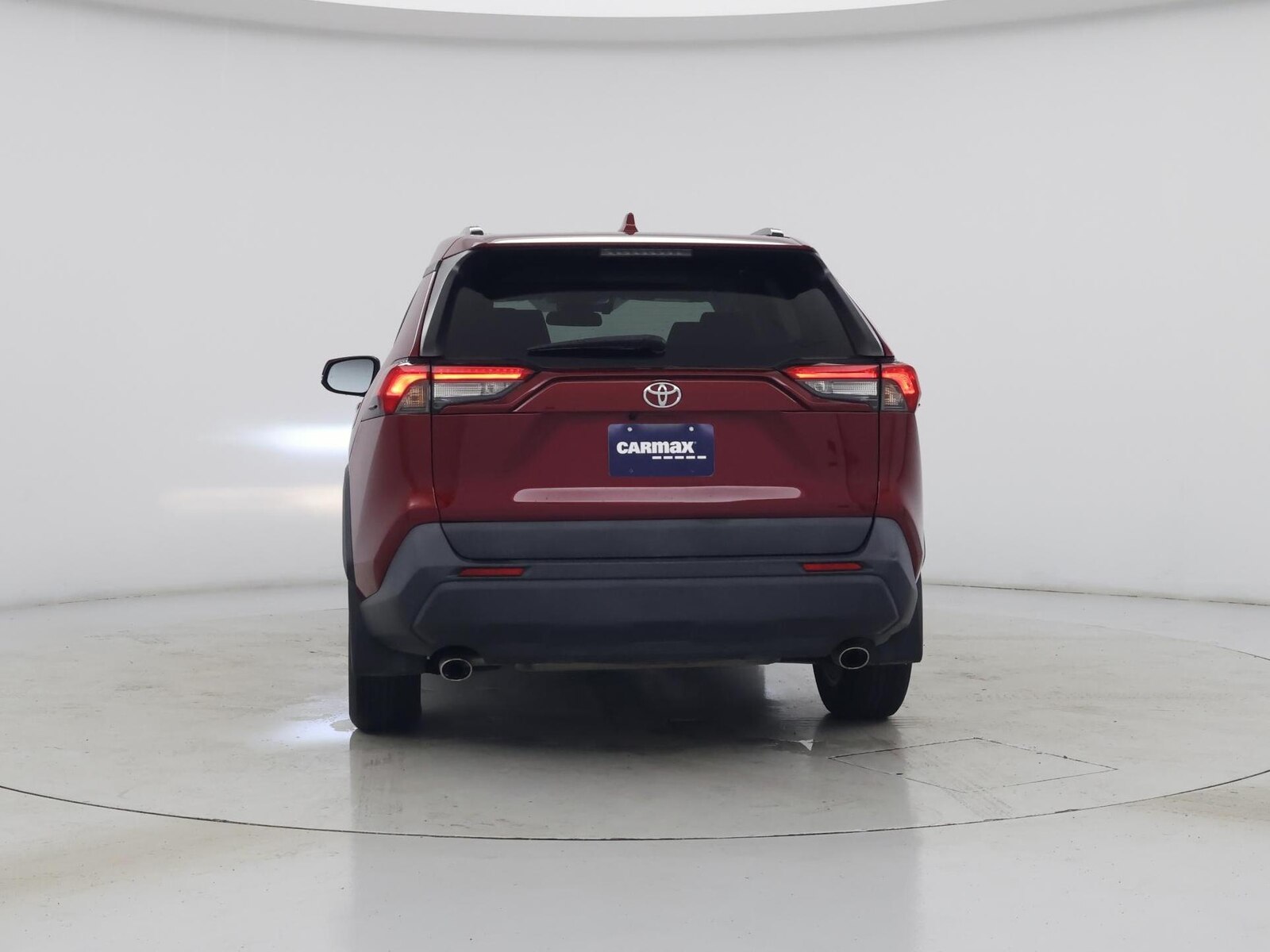 2019 Toyota RAV4 XLE - Photo 7