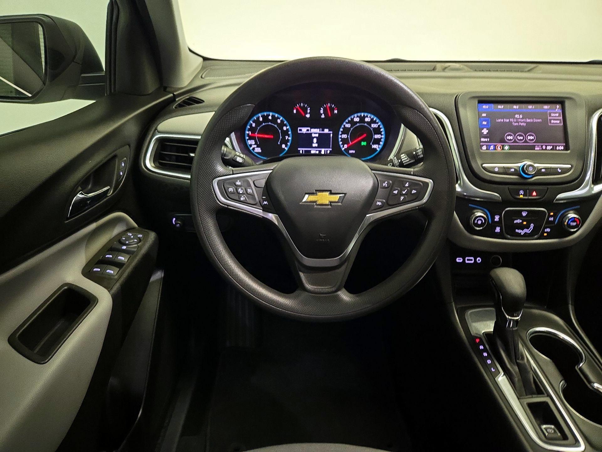 Thumbnail: 2023 Chevrolet Equinox - 10