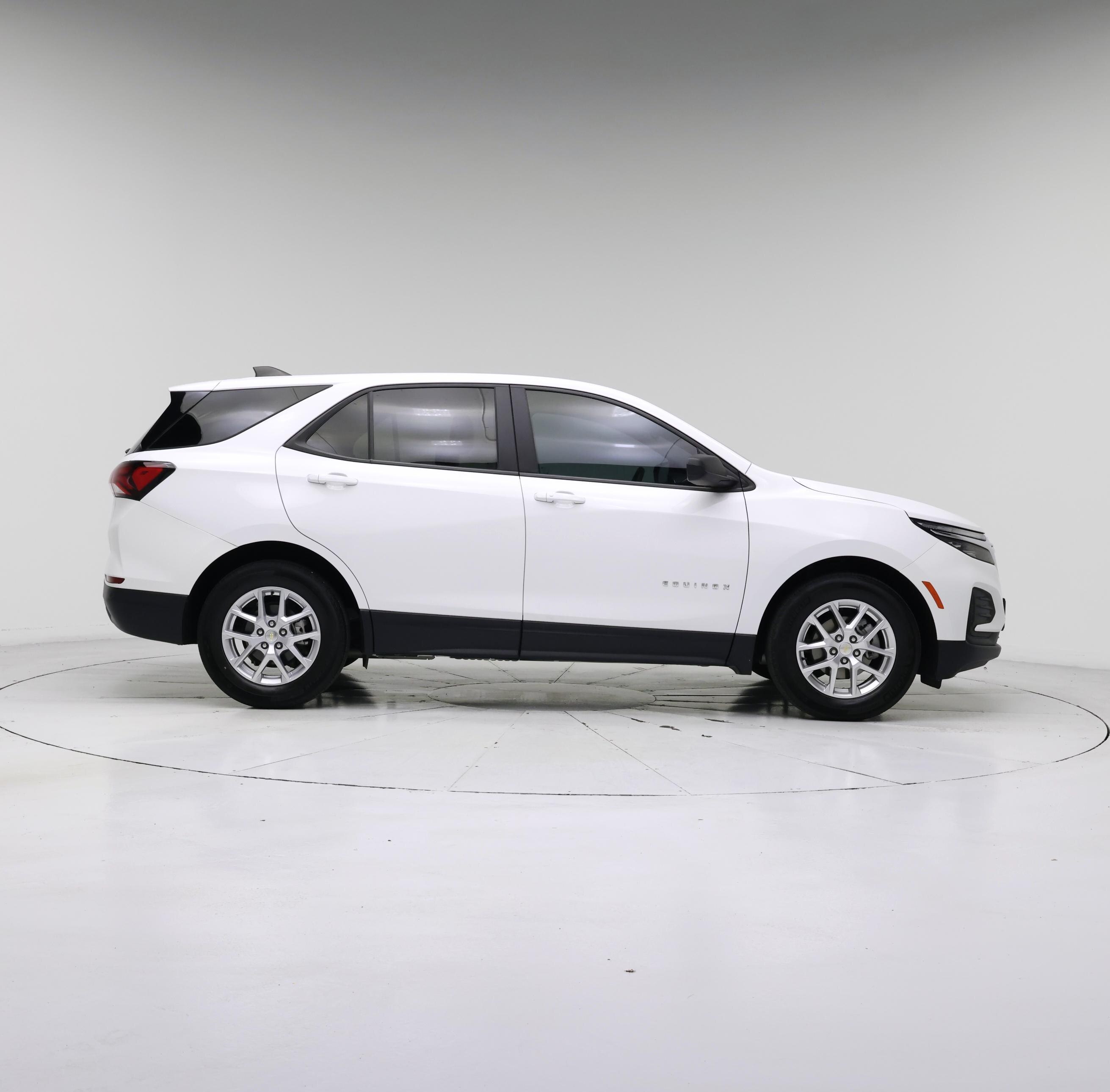 Thumbnail: 2023 Chevrolet Equinox - 7