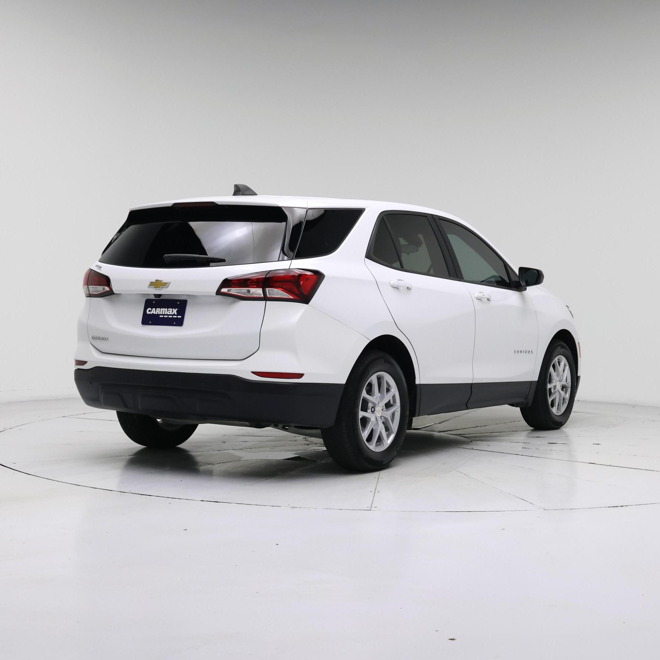 Thumbnail: 2023 Chevrolet Equinox - 8