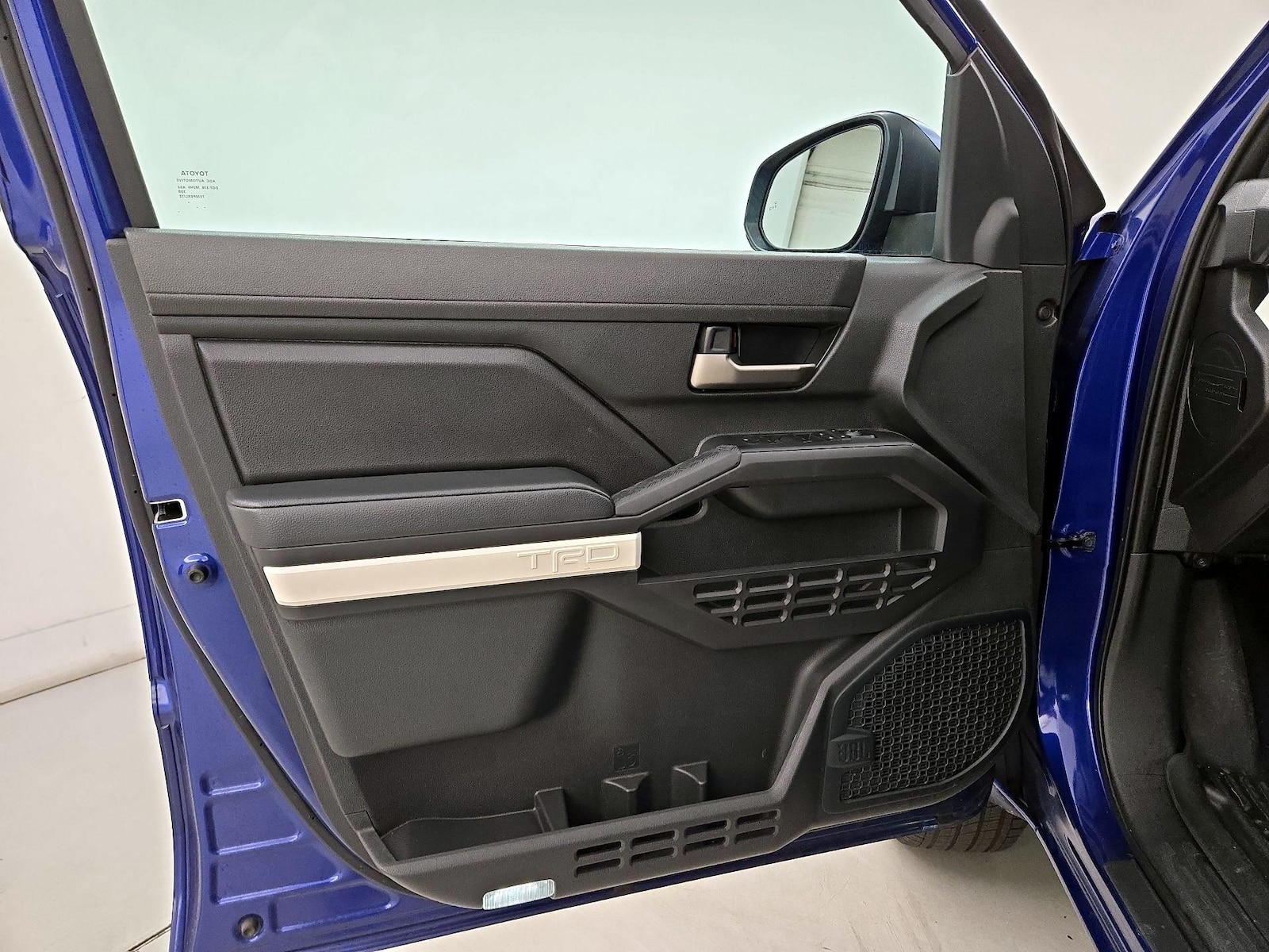 2024 Toyota Tacoma TRD Sport - Photo 13