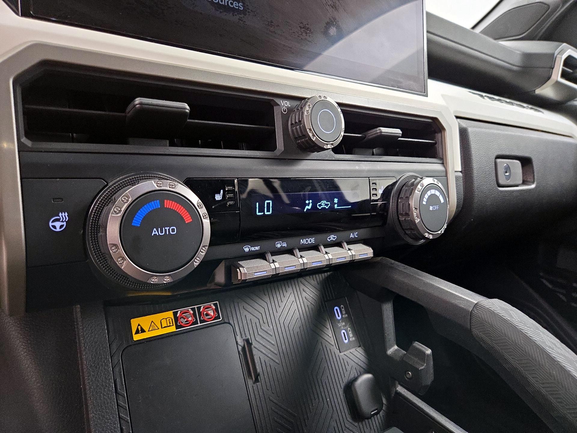 Thumbnail: 2024 Toyota Tacoma - 16