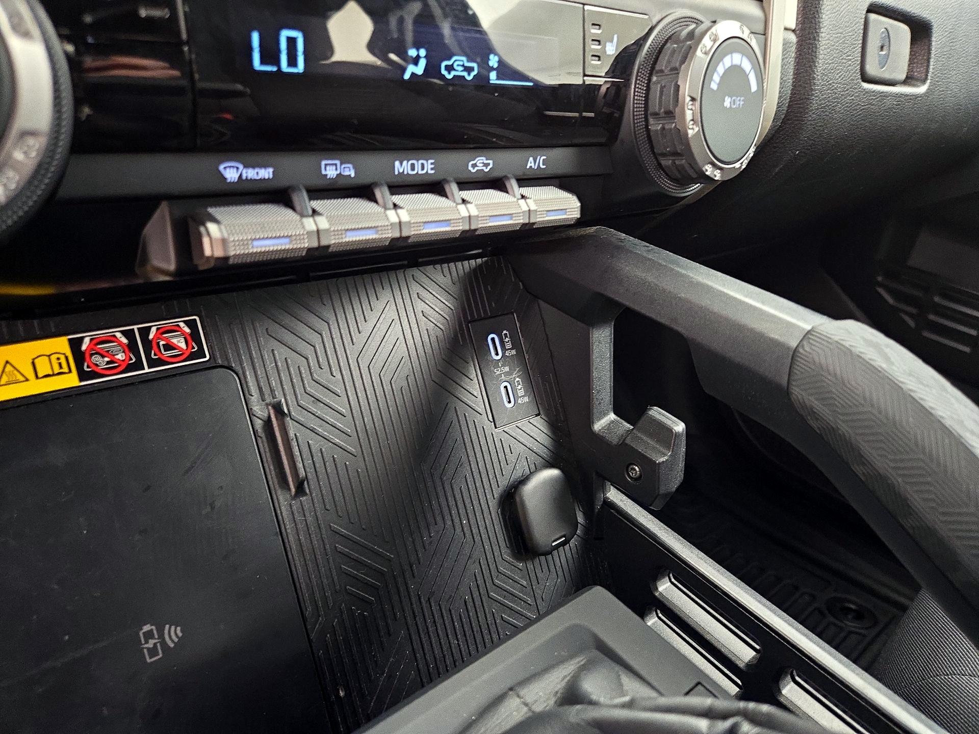 Thumbnail: 2024 Toyota Tacoma - 18