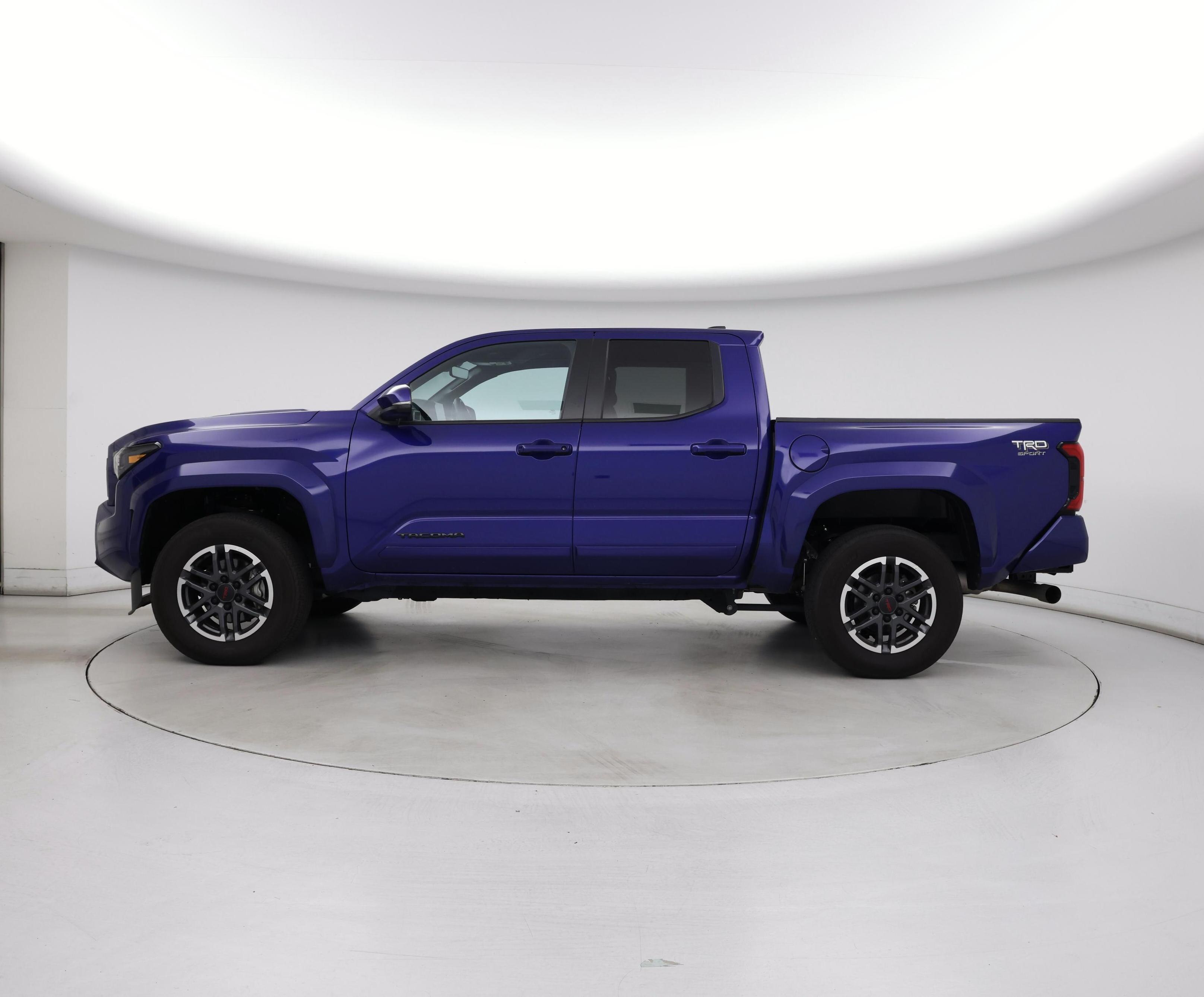 Thumbnail: 2024 Toyota Tacoma - 3