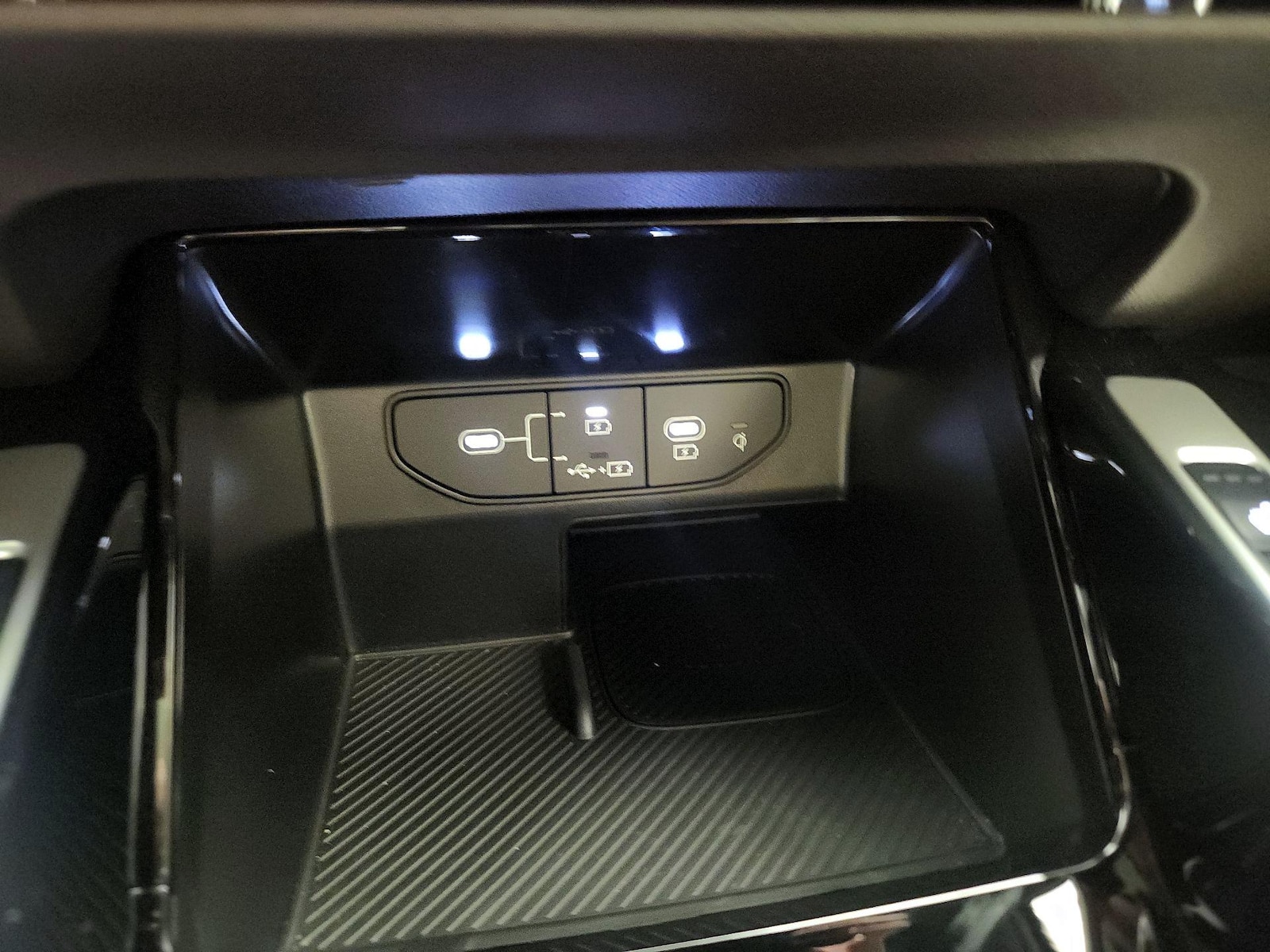 2026 Kia Sorento X-Line SX Prestige - Photo 20
