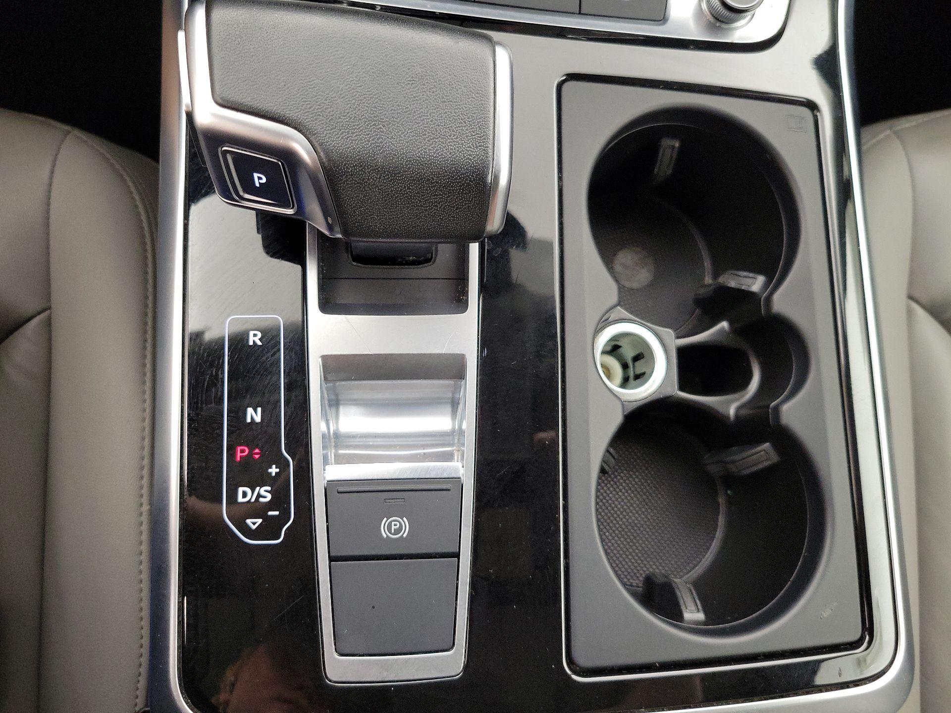 Thumbnail: 2024 Audi Q7 - 17