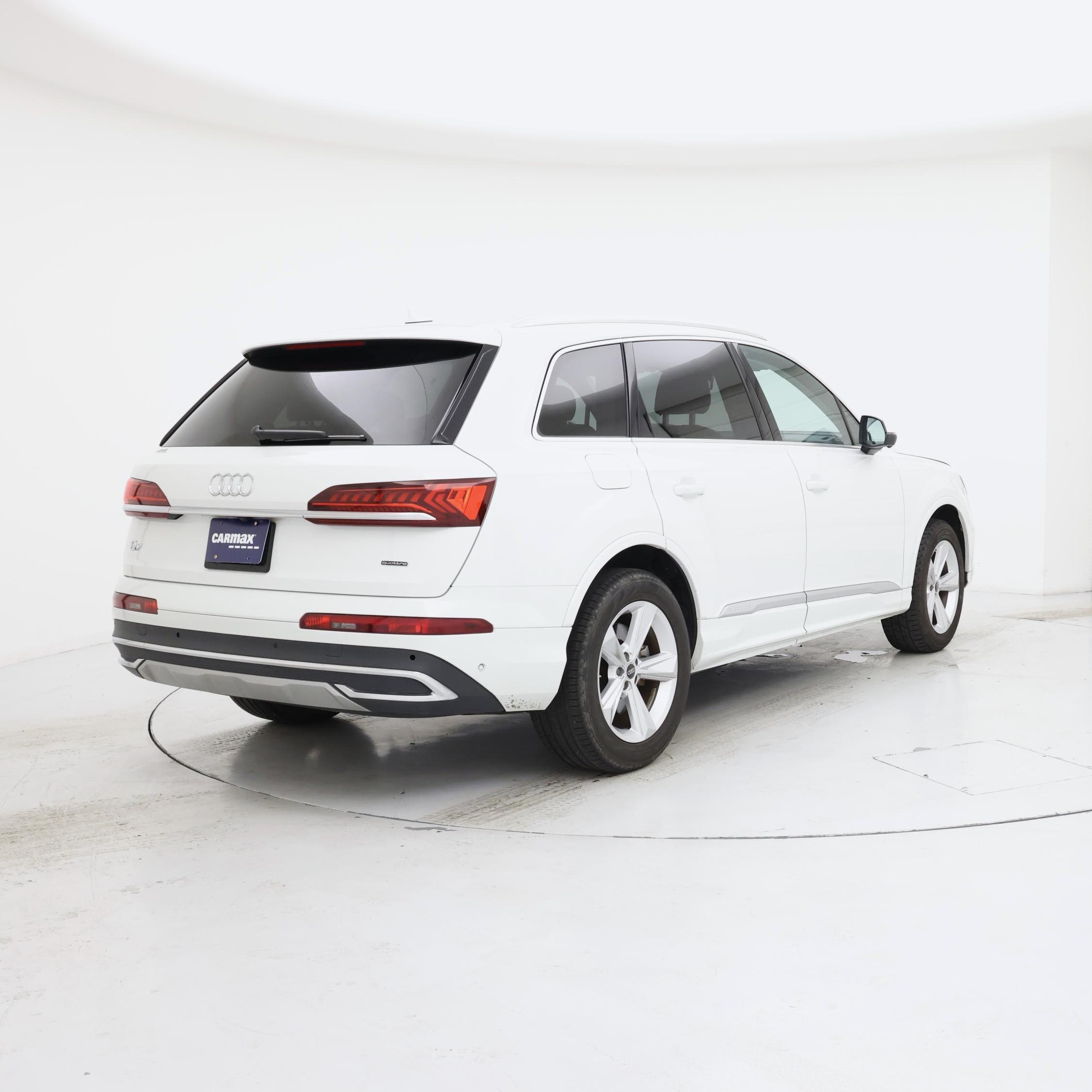 Thumbnail: 2024 Audi Q7 - 8