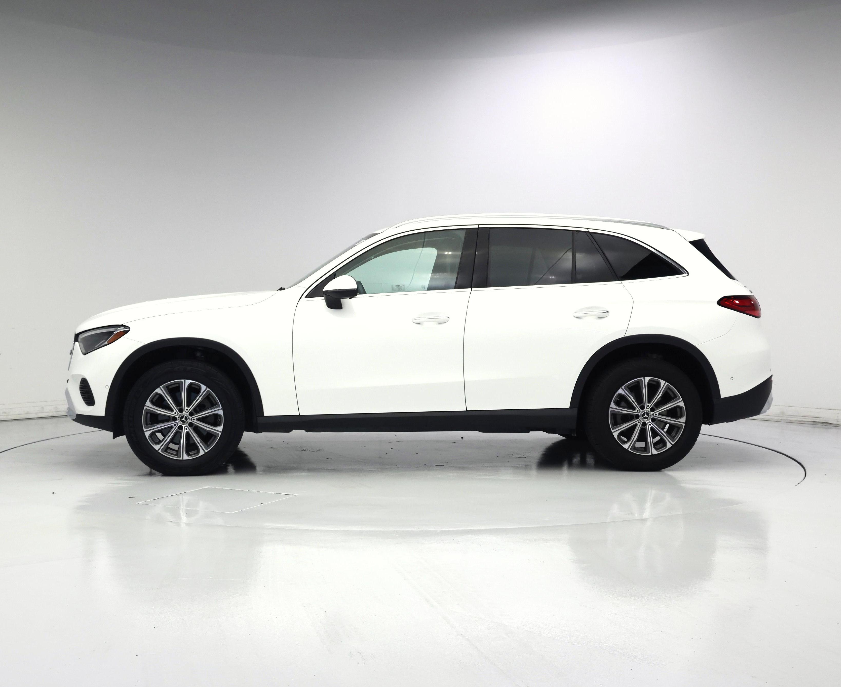 Thumbnail: 2024 Mercedes-Benz GLC - 3