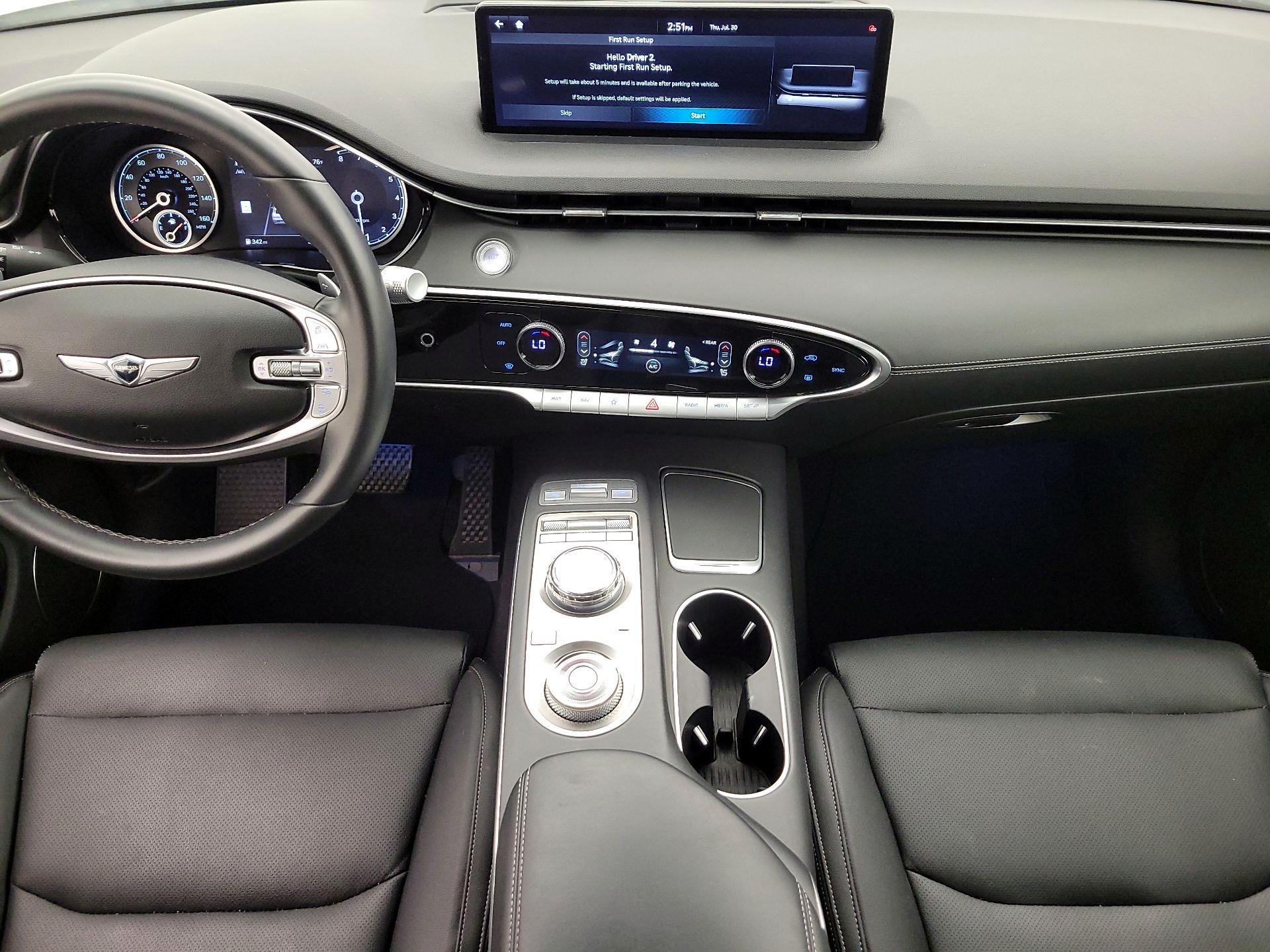Thumbnail: 2025 Genesis GV70 - 18