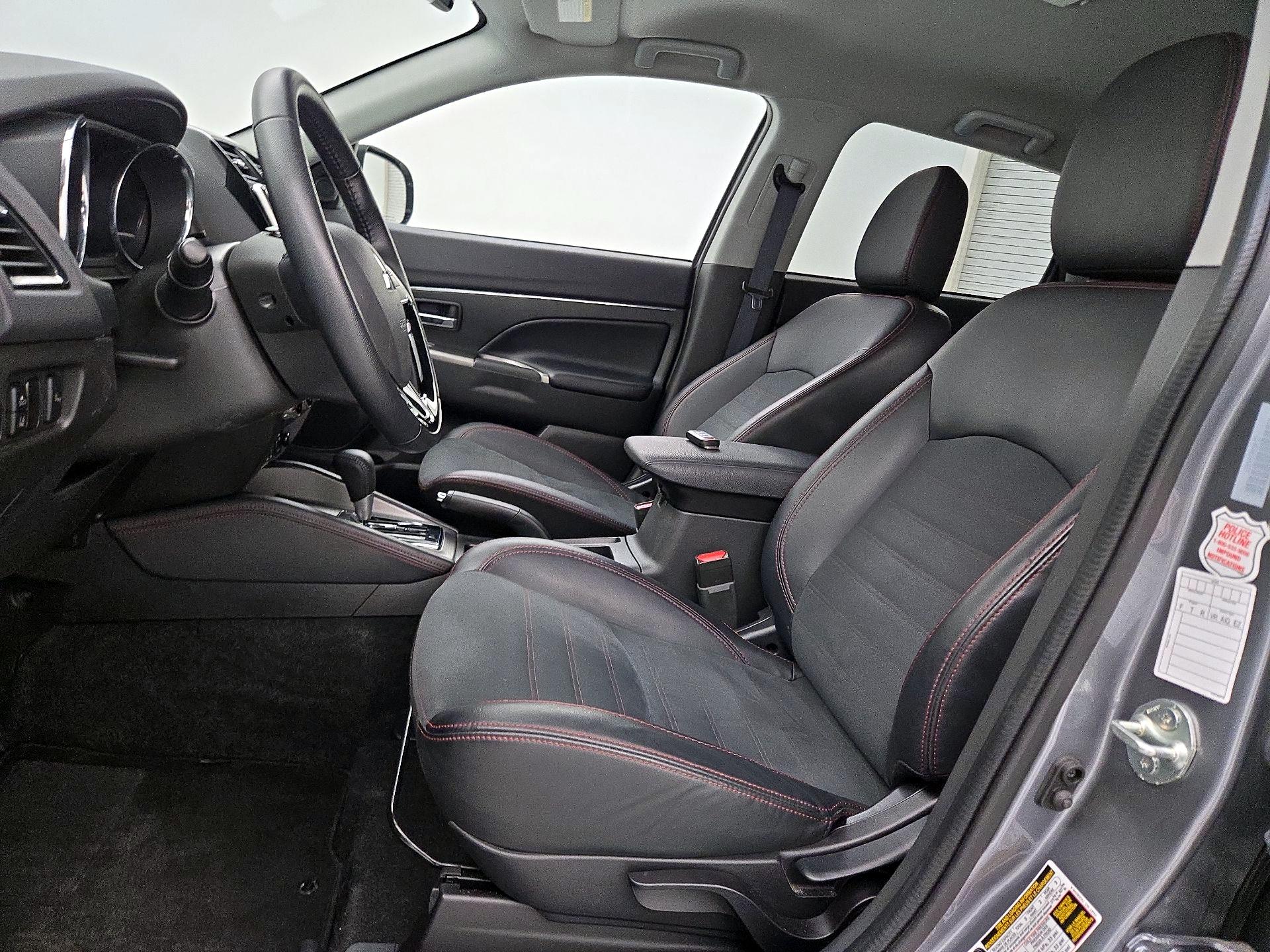 Thumbnail: 2025 Mitsubishi Outlander Sport - 11