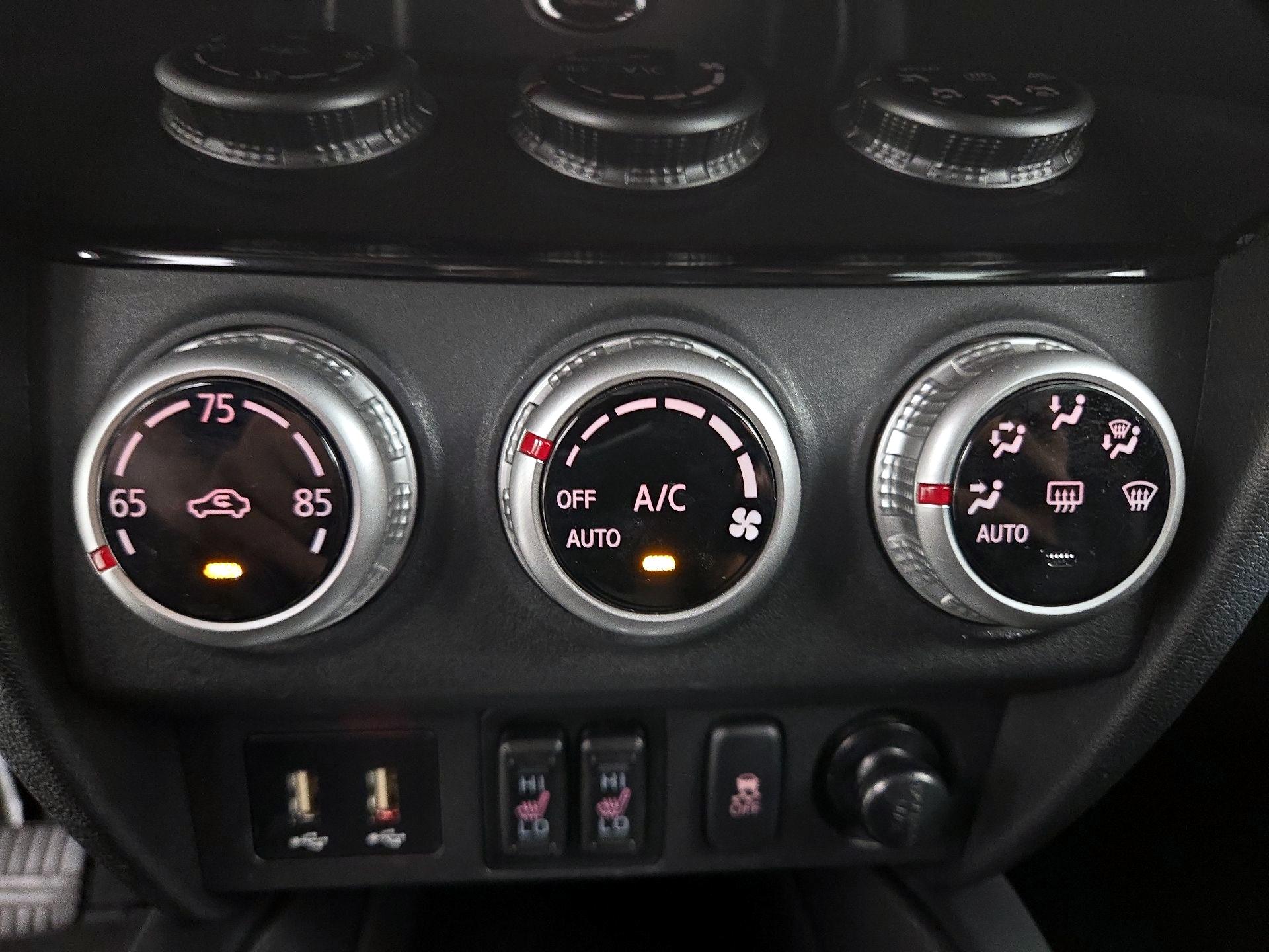 Thumbnail: 2025 Mitsubishi Outlander Sport - 16