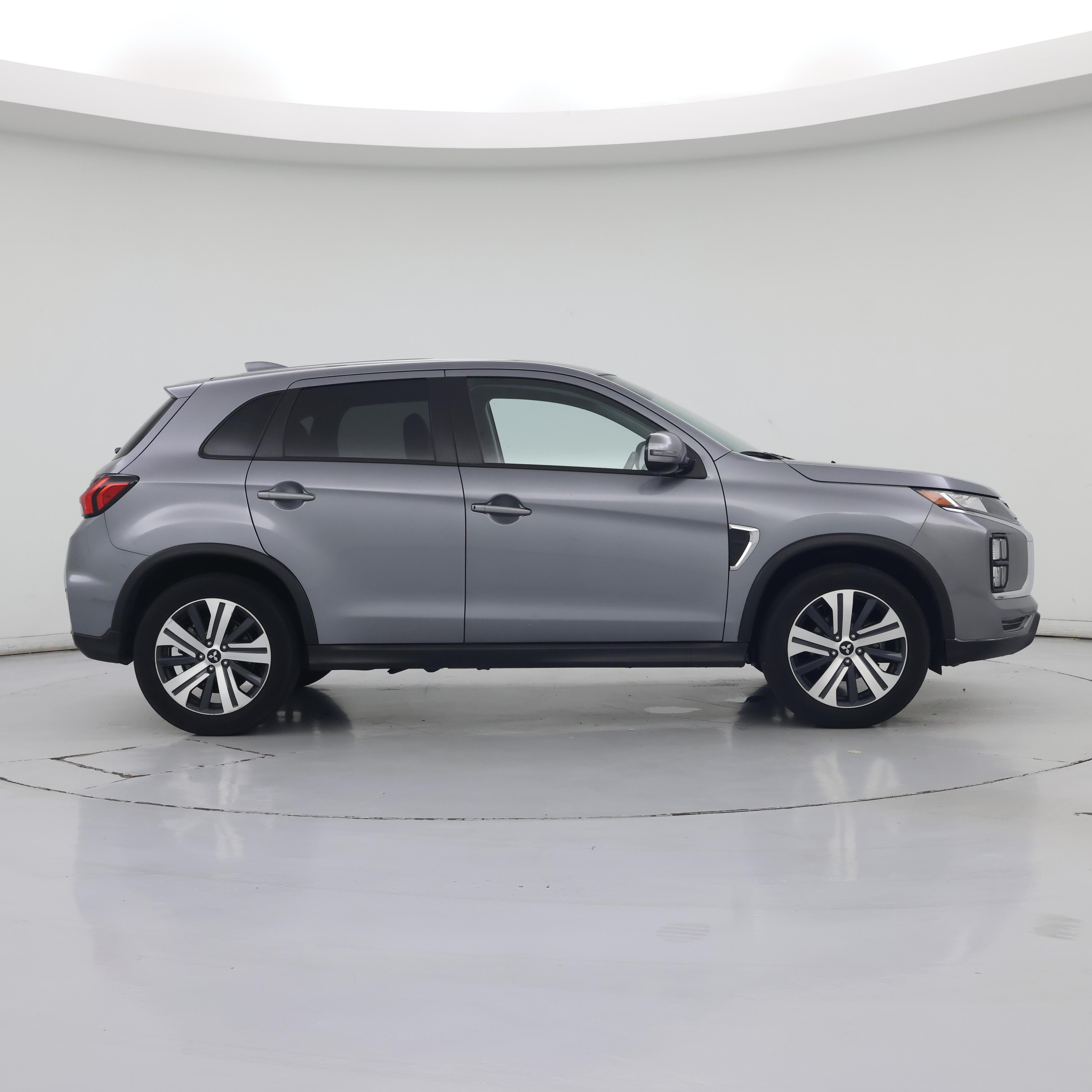 Thumbnail: 2025 Mitsubishi Outlander Sport - 7