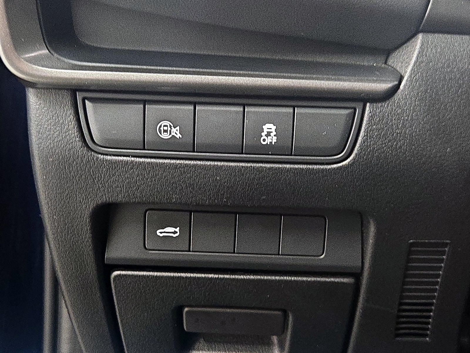 2024 Mazda Mazda3 Select Sport - Photo 14