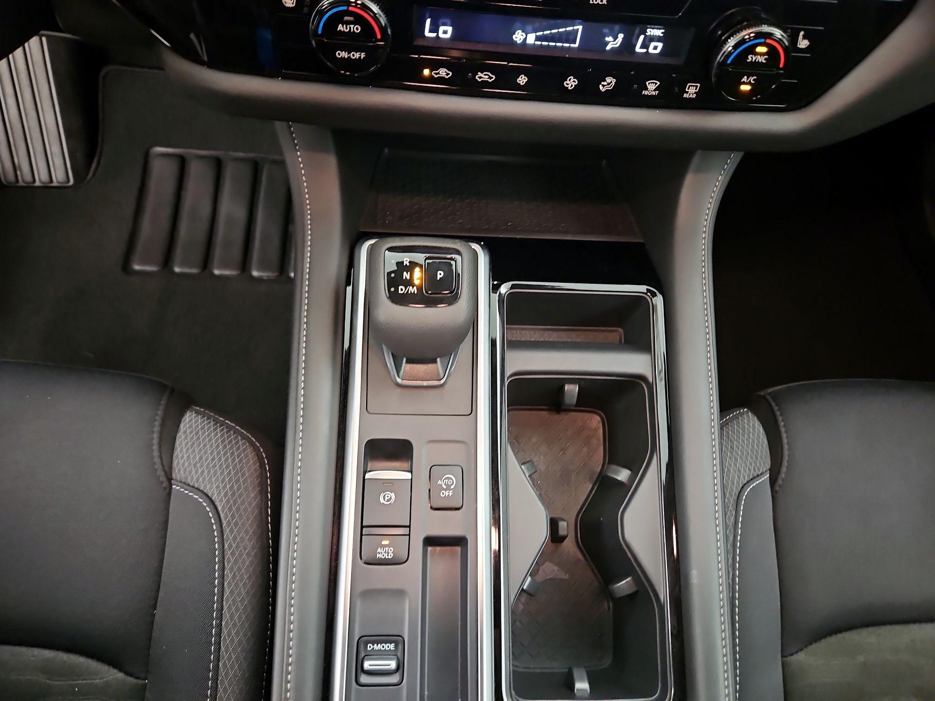 Thumbnail: 2025 Nissan Pathfinder - 17
