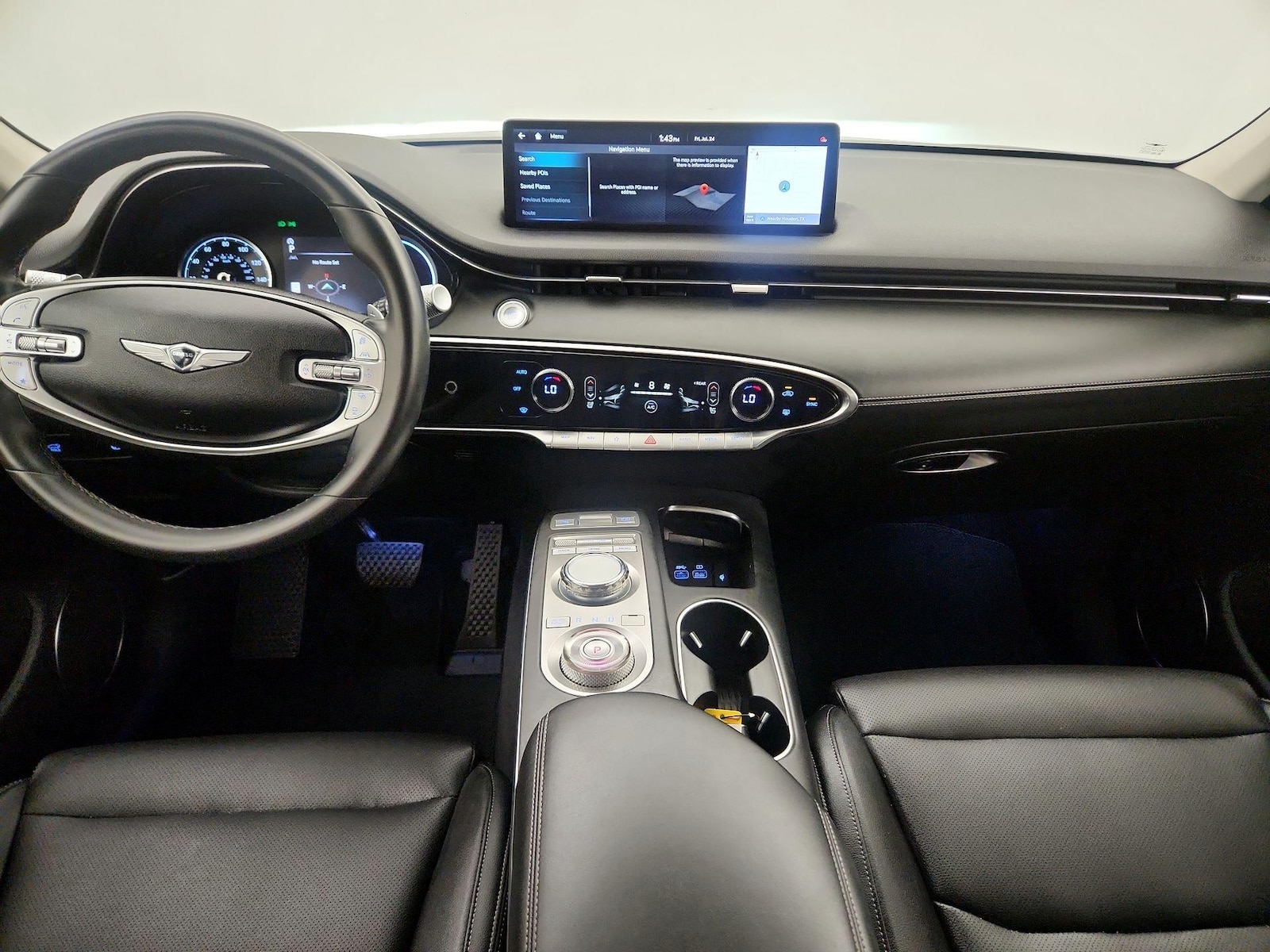 2025 GENESIS GV70 Standard - Photo 10