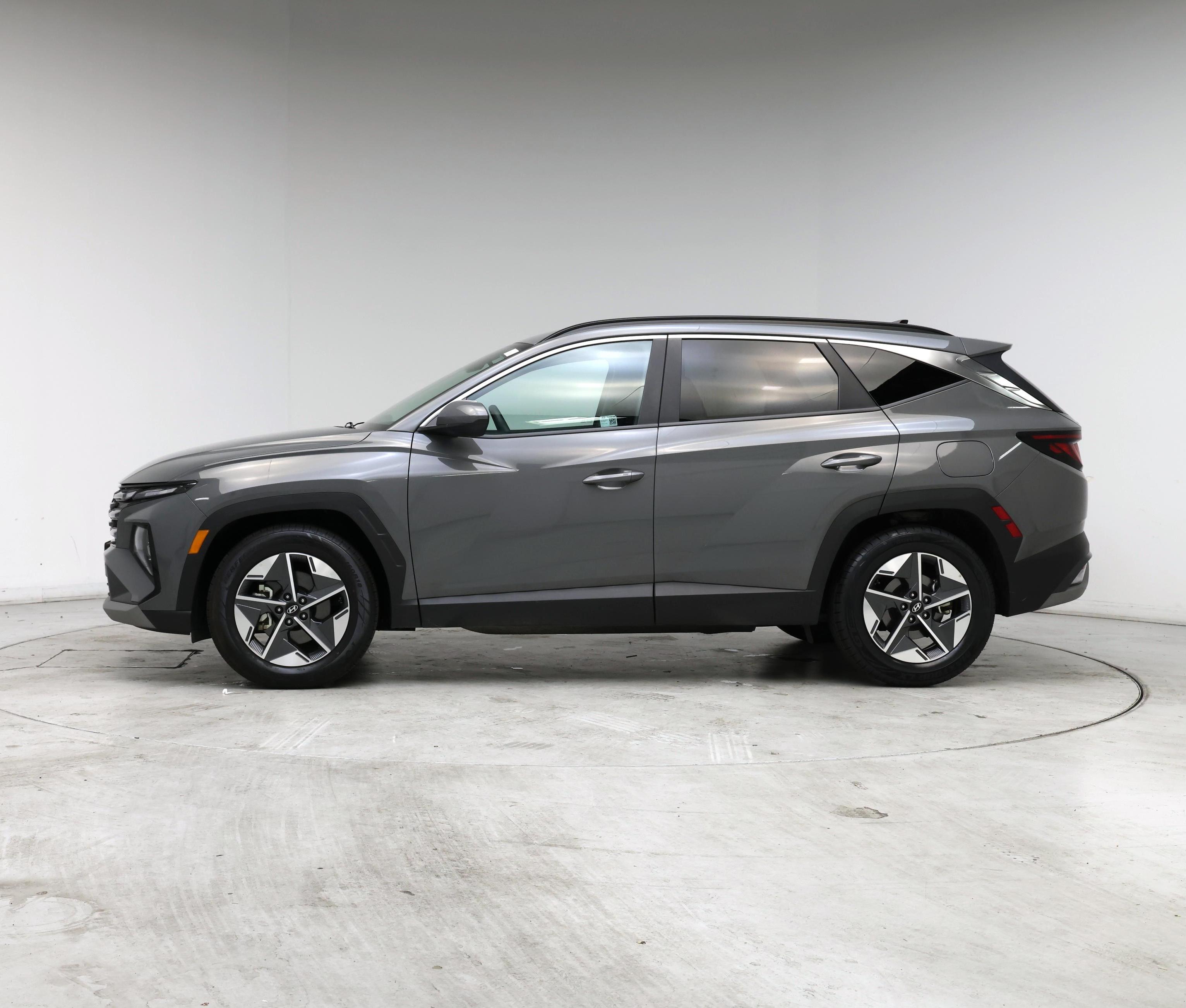 Thumbnail: 2025 Hyundai Tucson - 3