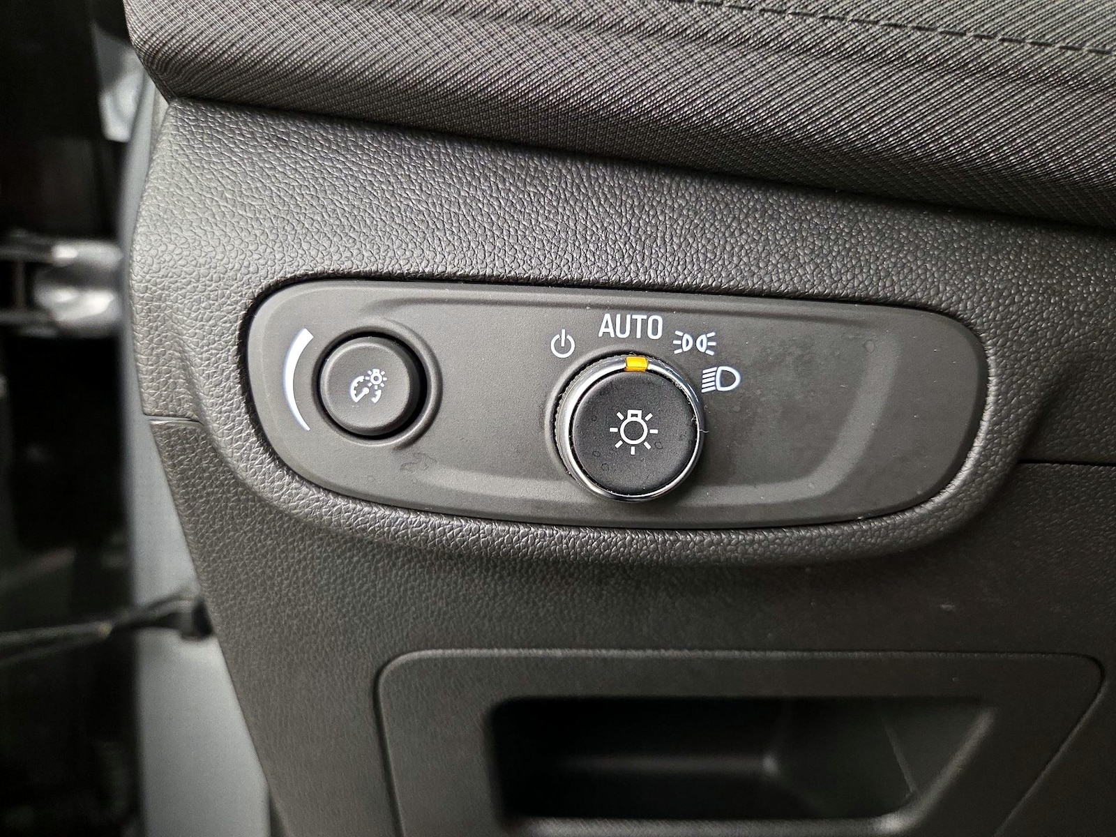 2025 Chevrolet Trailblazer LT - Photo 14
