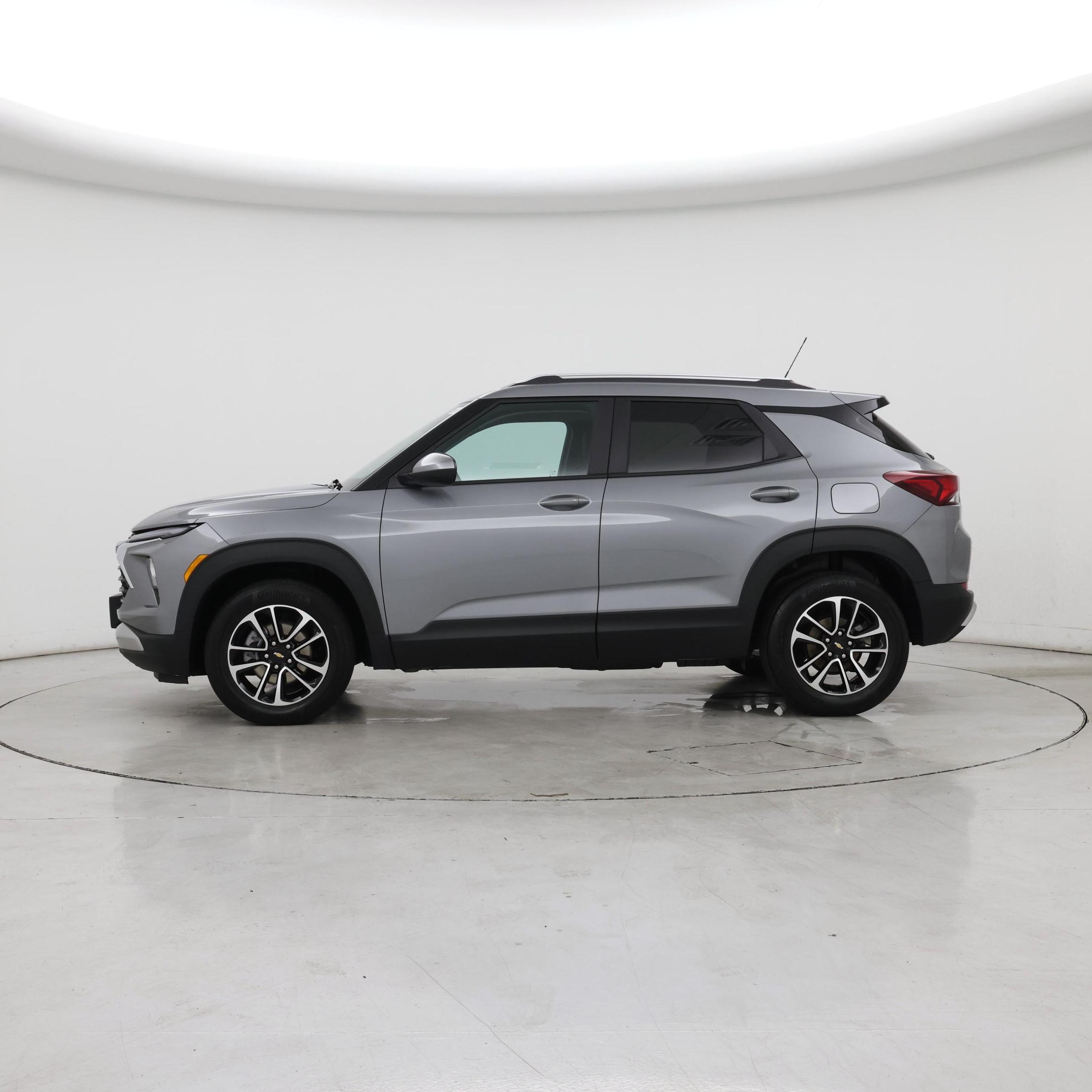 Thumbnail: 2025 Chevrolet TrailBlazer - 3