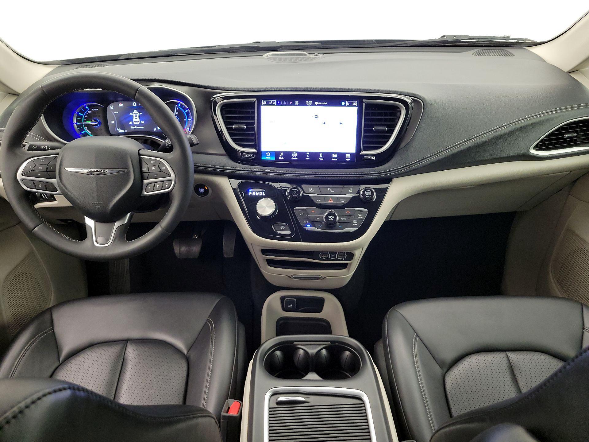 Thumbnail: 2024 Chrysler Pacifica - 9