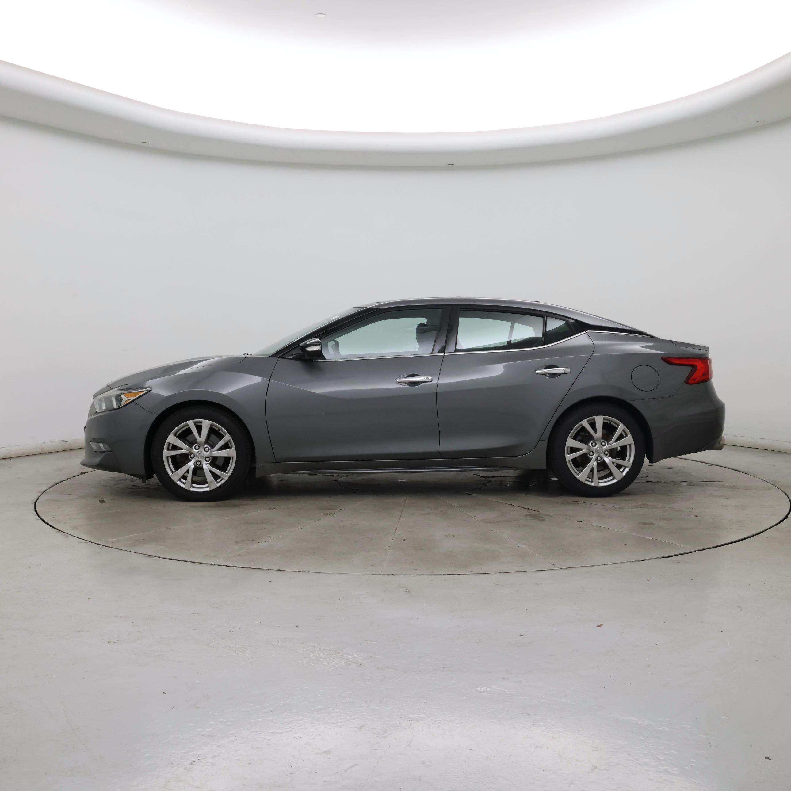 Thumbnail: 2017 Nissan Maxima - 3